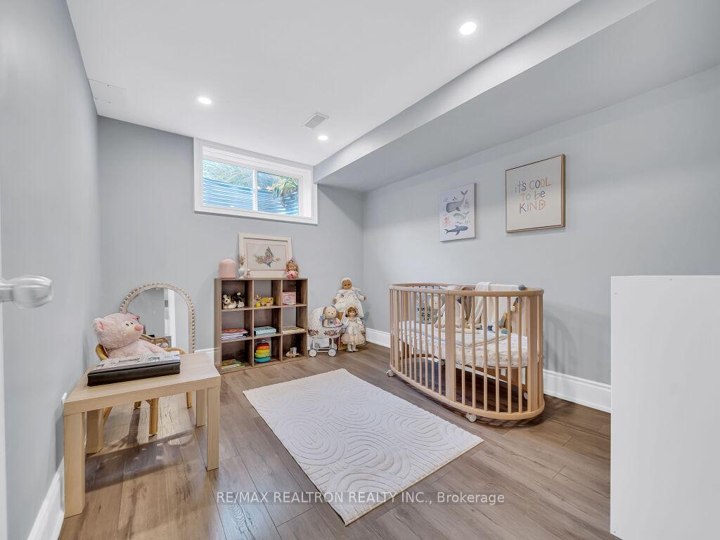 Photo 30 of 76 Couling Crescent, Guelph, Grange Road — HOMEH