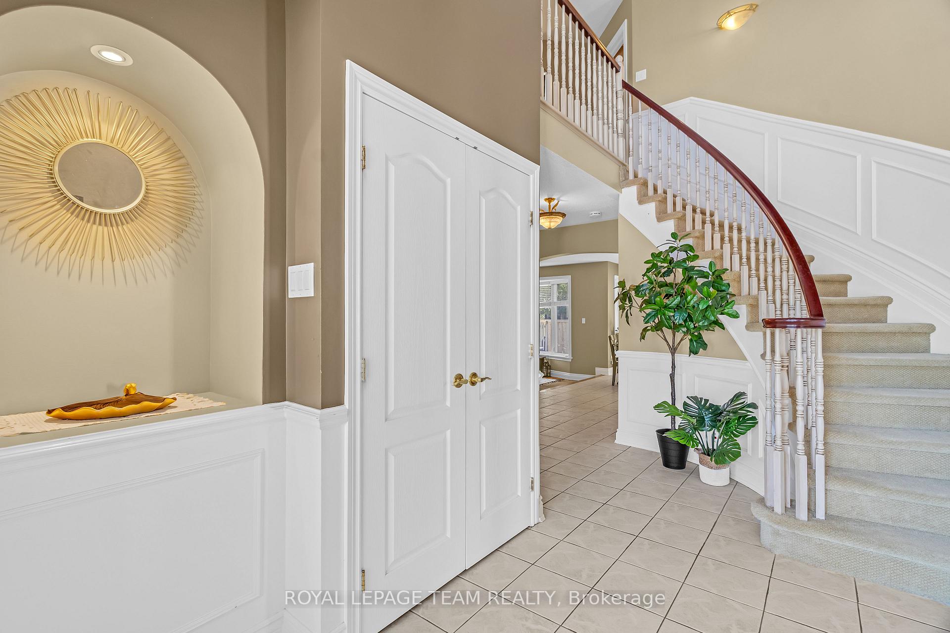 Photo 5 of 28 Renshaw Avenue, Ottawa, Stittsville (Central) — HOMEH