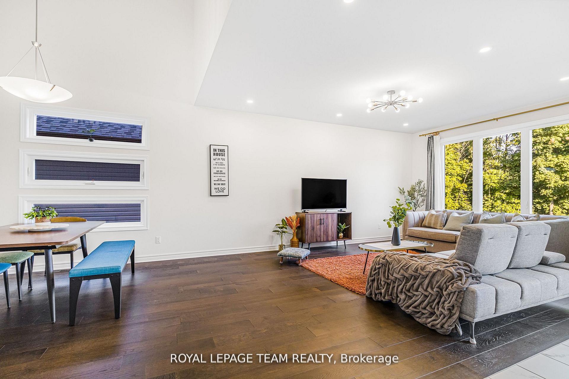 Photo 10 of 28 Seabert Drive, Arnprior — HOMEH