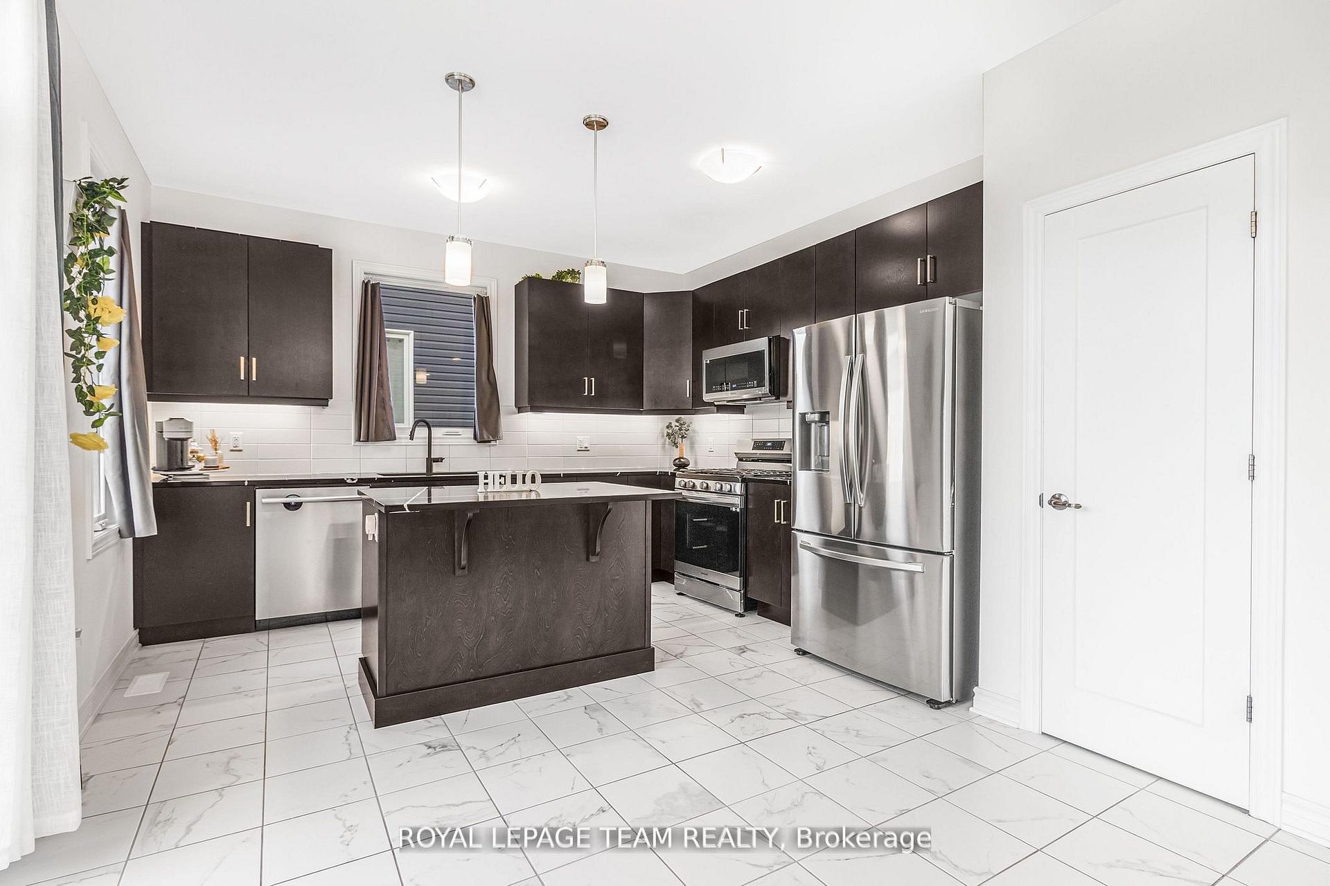 Photo 19 of 28 Seabert Drive, Arnprior — HOMEH