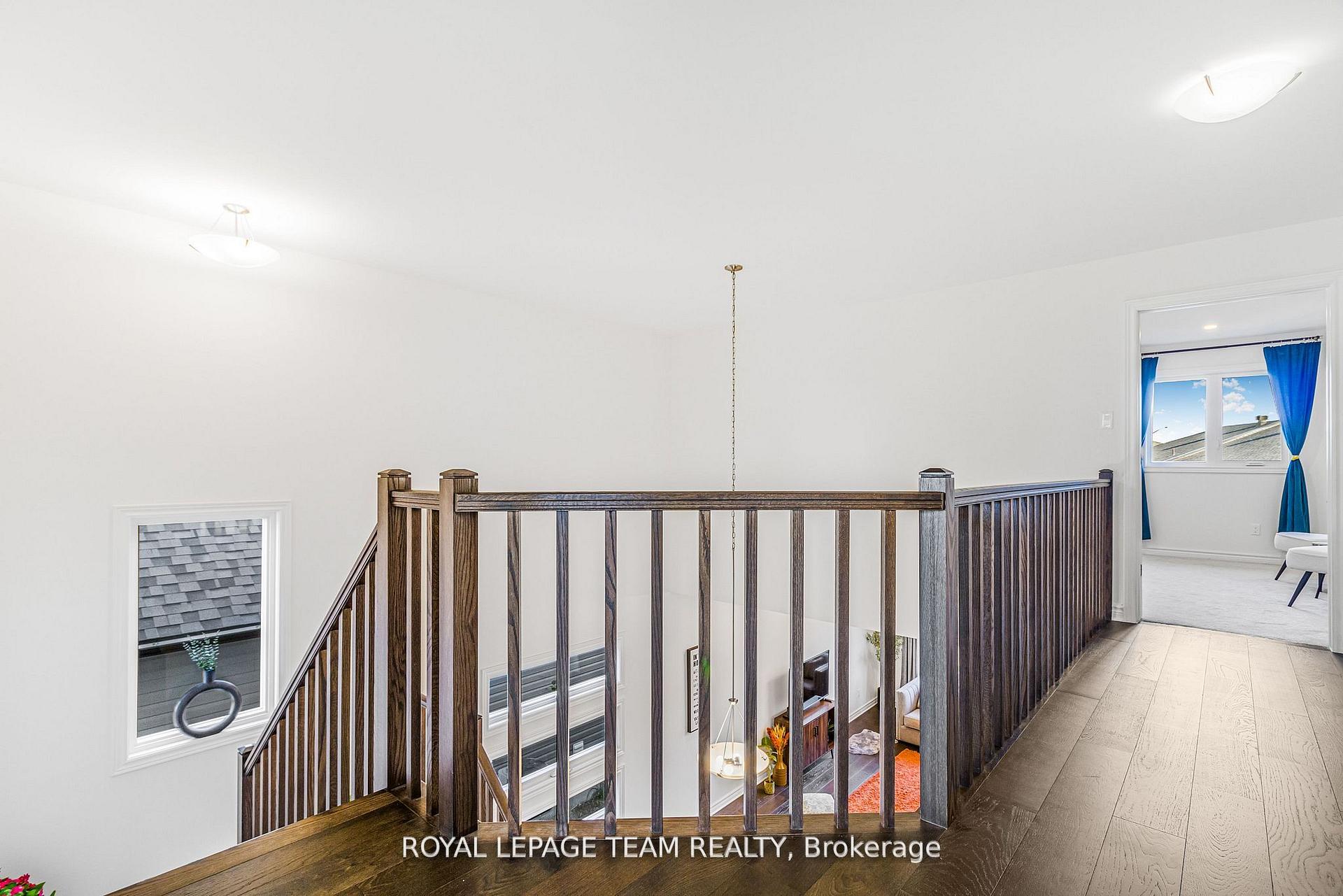 Photo 4 of 28 Seabert Drive, Arnprior — HOMEH