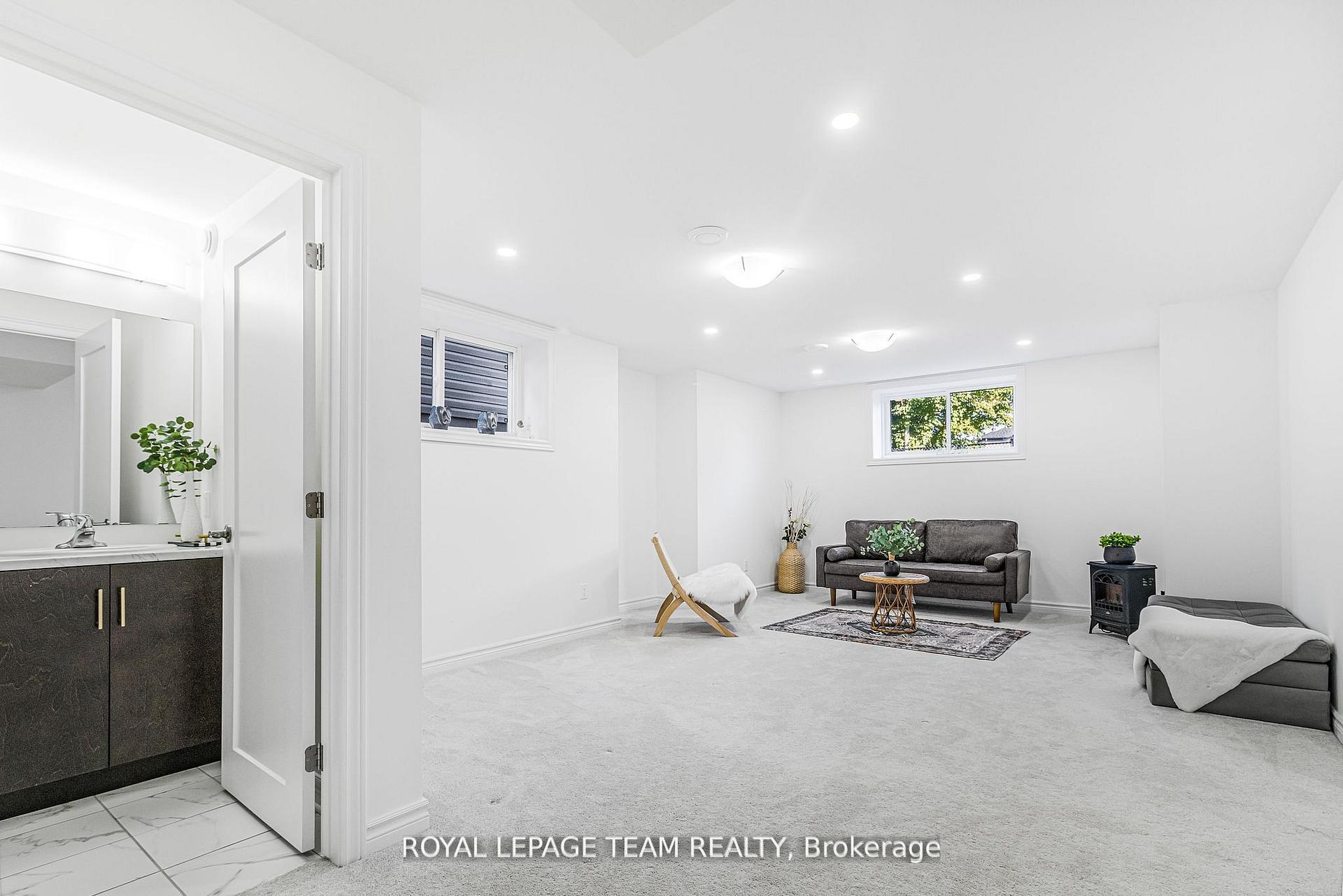 Photo 18 of 28 Seabert Drive, Arnprior — HOMEH