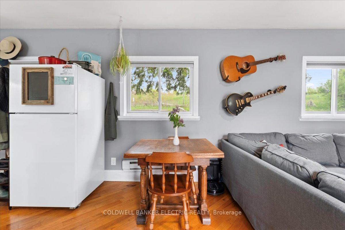 Photo 8 of 979 Water Street, Douro-Dummer — HOMEH