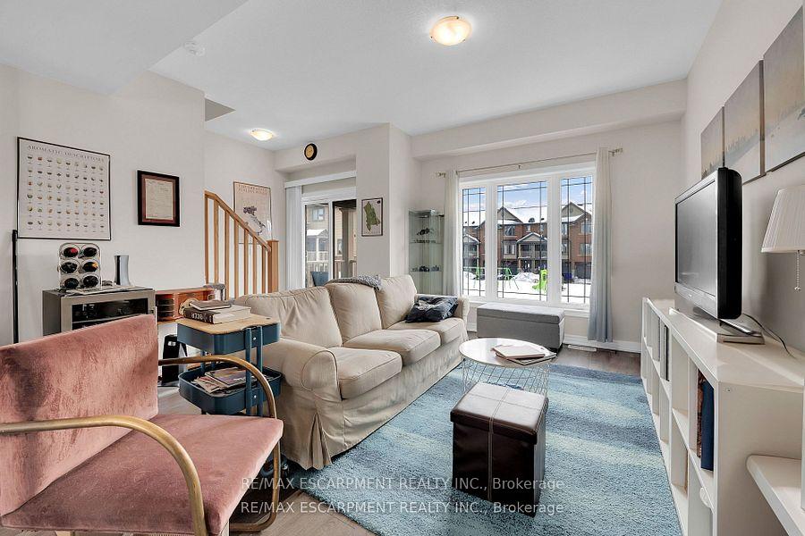 Photo 13 of Unit 8, 19 Picardy Drive, Hamilton, Stoney Creek — HOMEH