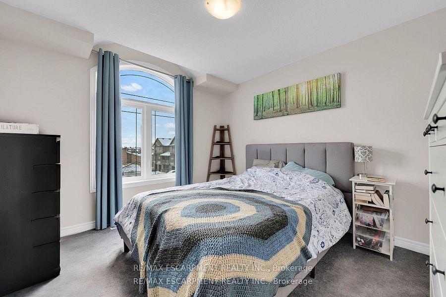Photo 19 of Unit 8, 19 Picardy Drive, Hamilton, Stoney Creek — HOMEH