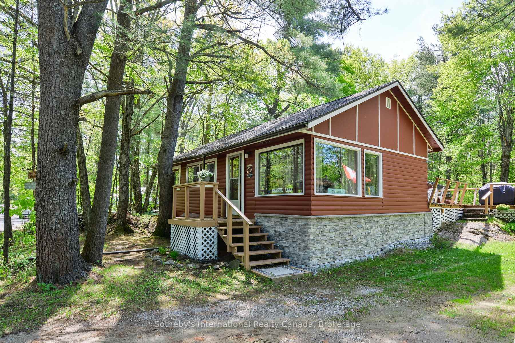 Photo 9 of 1068 Kahshe Lake Rd S, Gravenhurst, Morrison — HOMEH