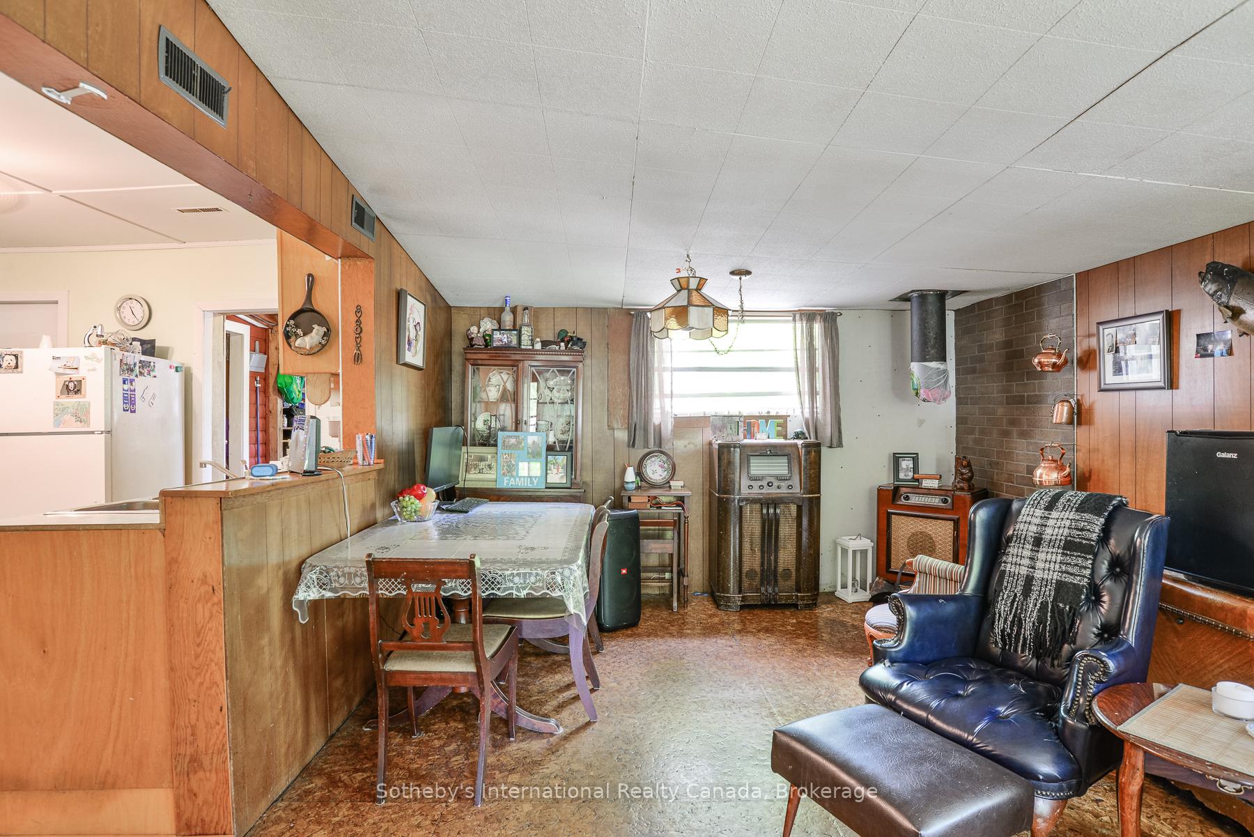 Photo 13 of 1068 Kahshe Lake Rd S, Gravenhurst, Morrison — HOMEH