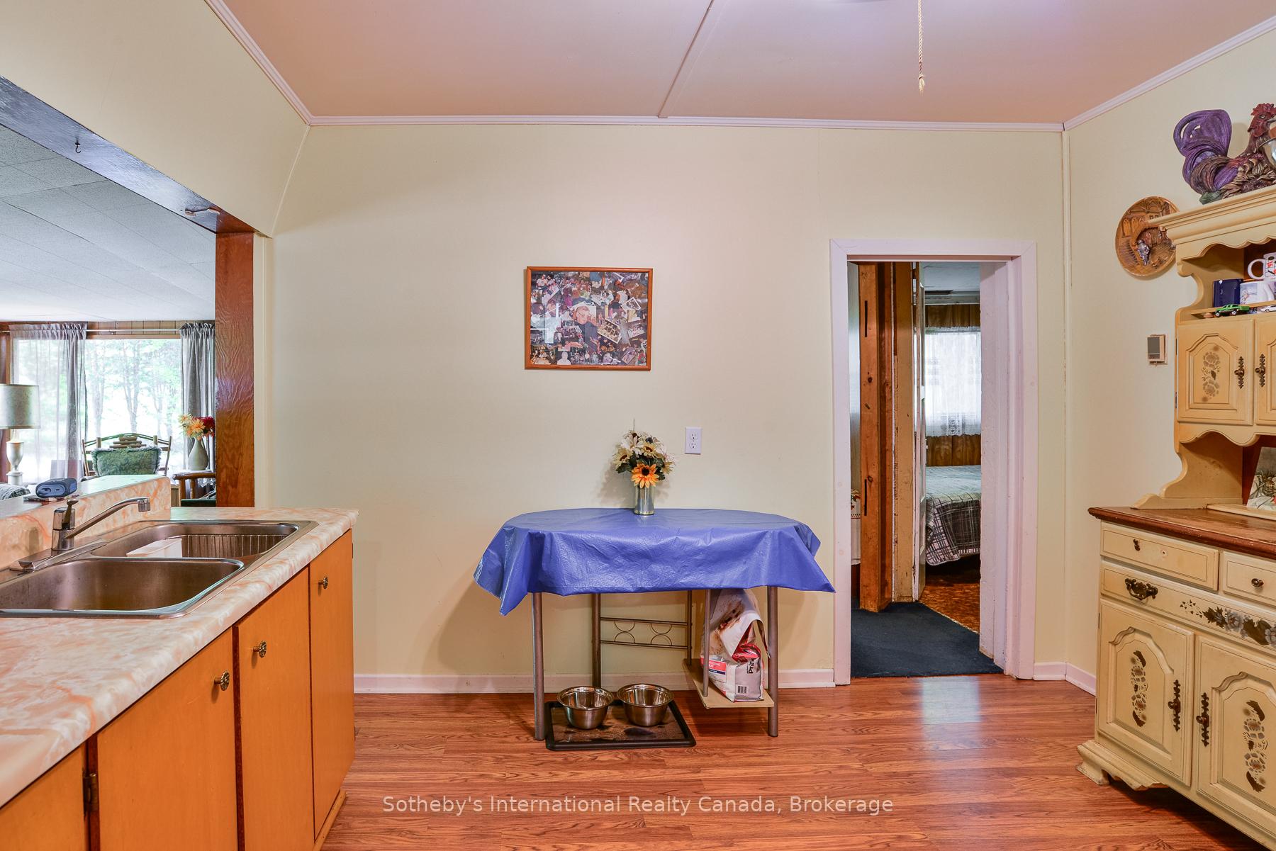 Photo 6 of 1068 Kahshe Lake Rd S, Gravenhurst, Morrison — HOMEH
