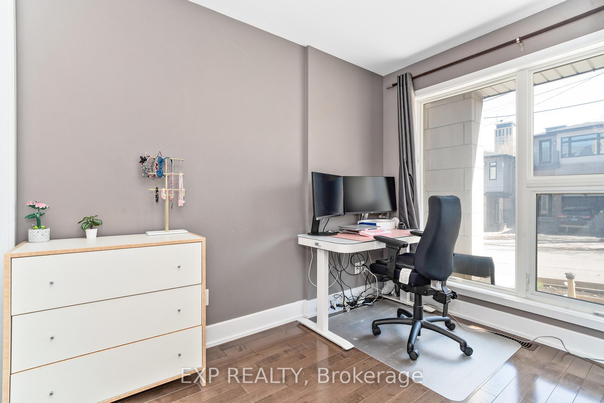 Photo 21 of 57D Young Street, Ottawa, West Centre Town — HOMEH