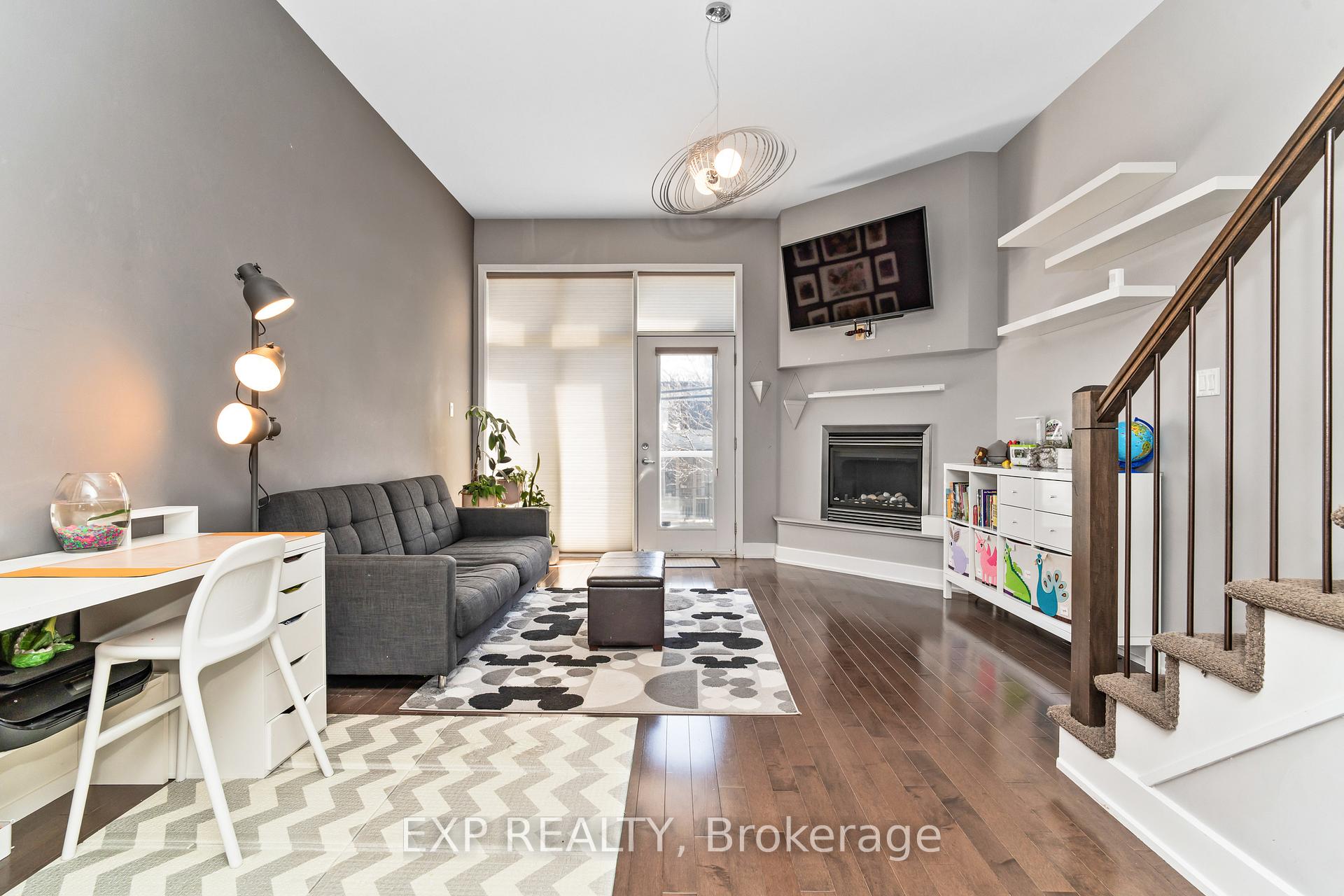 Photo 14 of 57D Young Street, Ottawa, West Centre Town — HOMEH