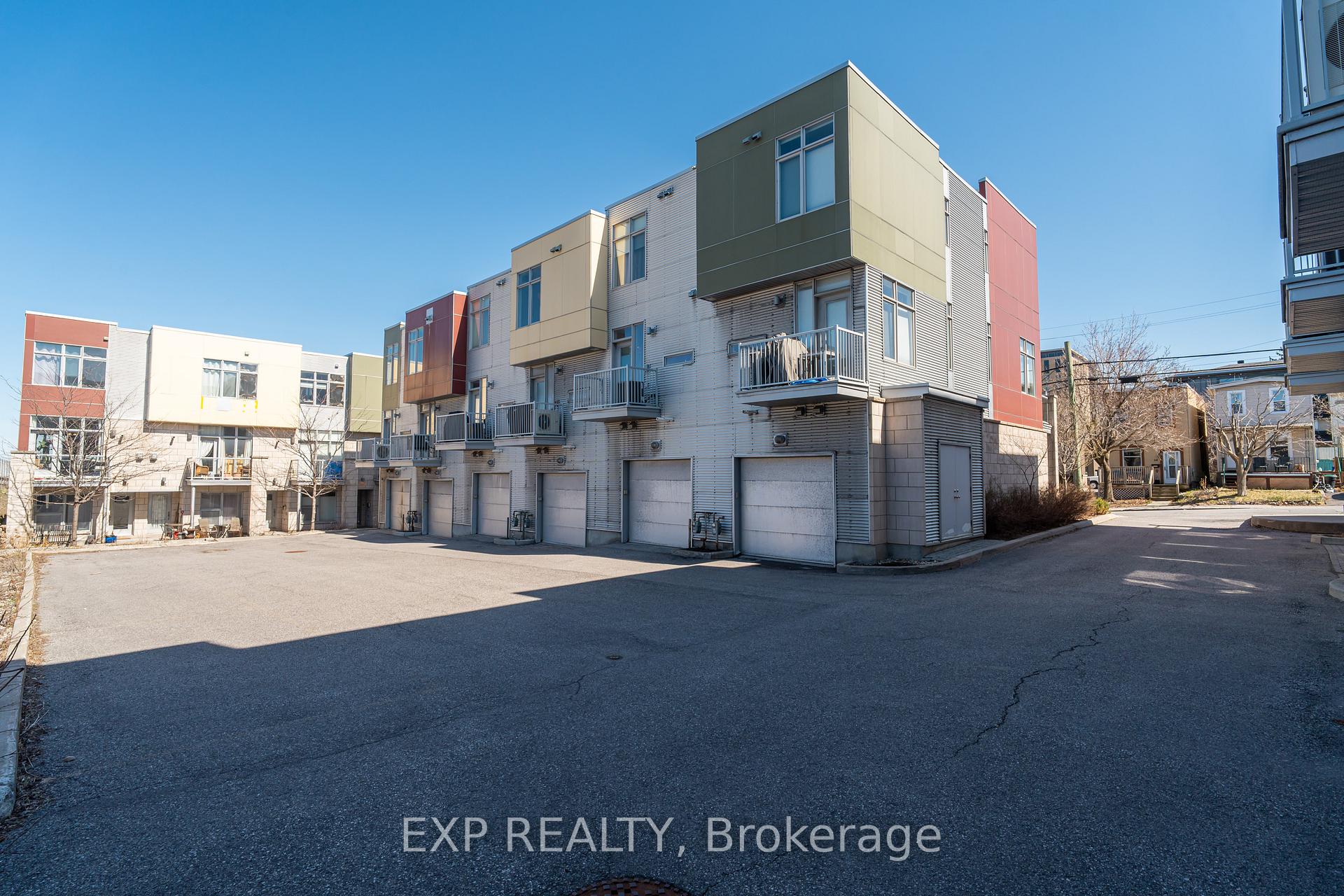 Photo 19 of 57D Young Street, Ottawa, West Centre Town — HOMEH