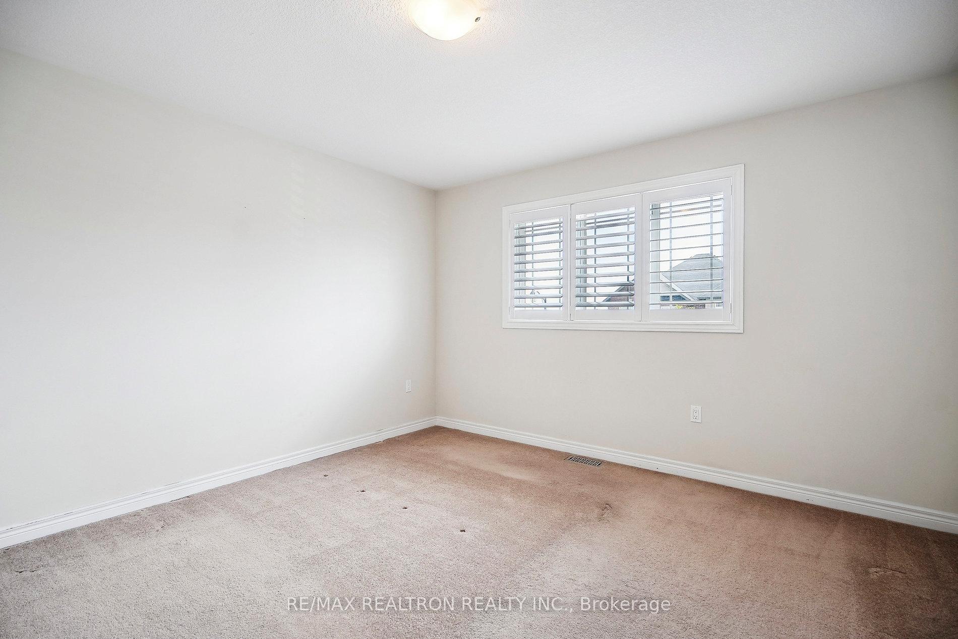 Photo 17 of 87 Whistler Street, Hamilton, Rural Glanbrook — HOMEH