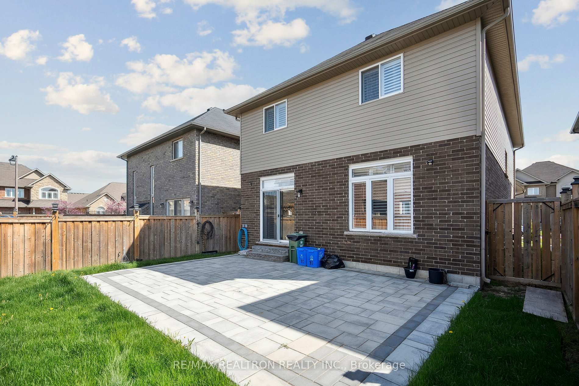 Photo 21 of 87 Whistler Street, Hamilton, Rural Glanbrook — HOMEH