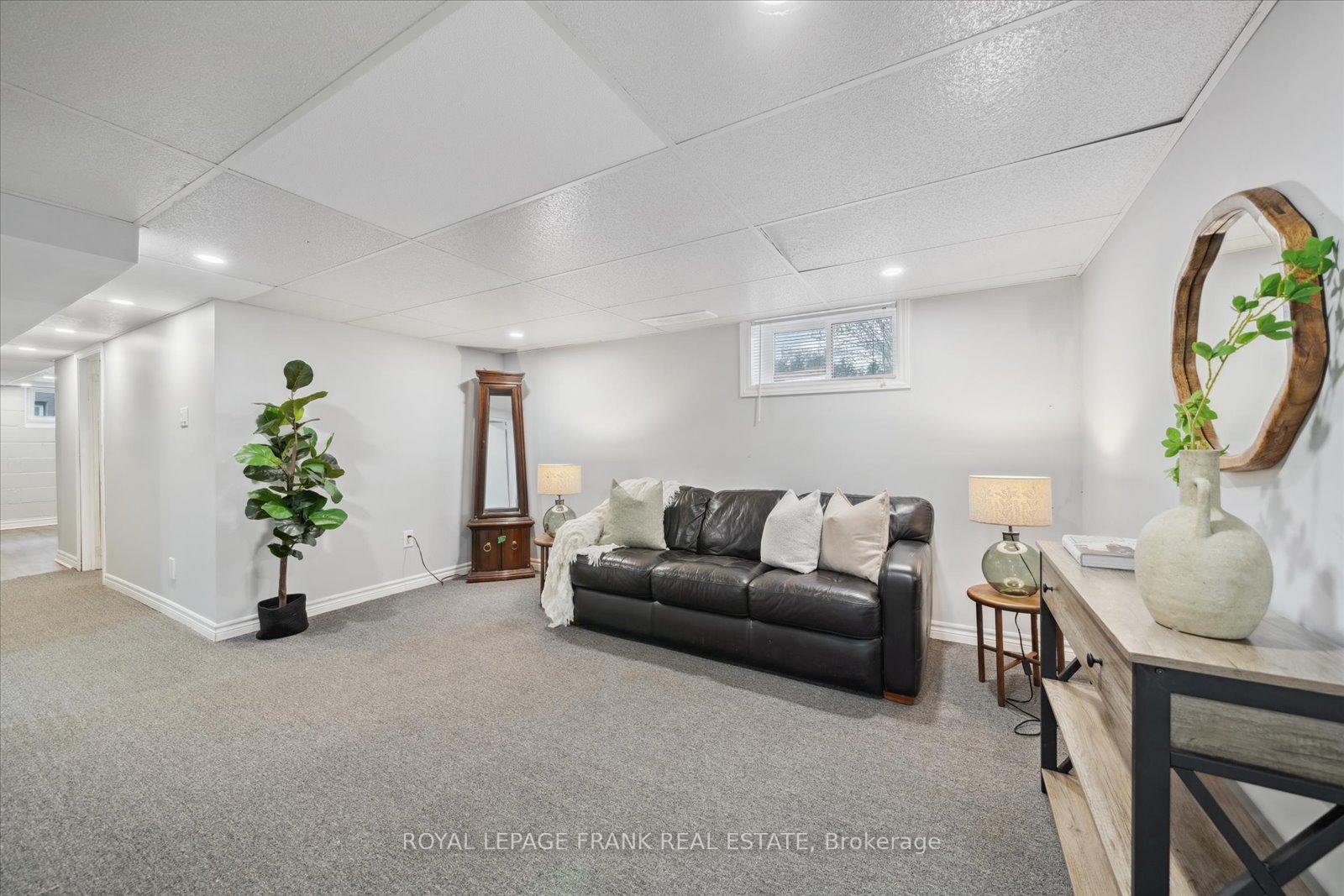 Photo 29 of 109 Ontario Street, Clarington, Bowmanville — HOMEH