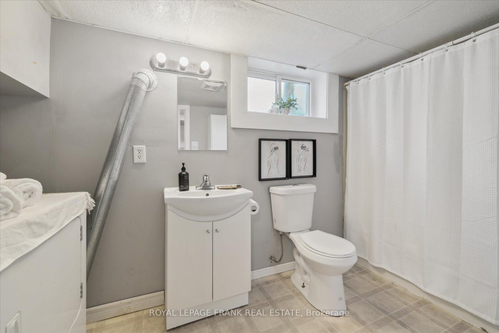 Photo 23 of 109 Ontario Street, Clarington, Bowmanville — HOMEH