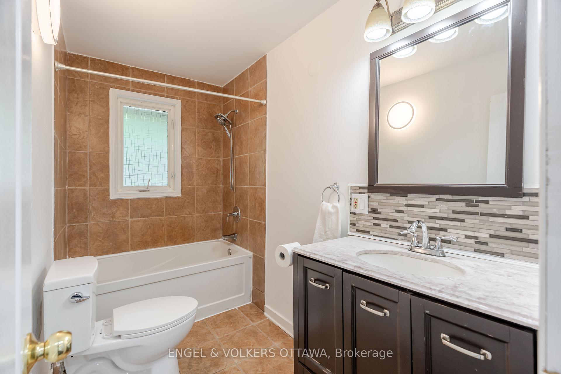 Photo 16 of 7321 Snake Island Road, Ottawa, Osgoode Twp North of Reg Rd 6 — HOMEH