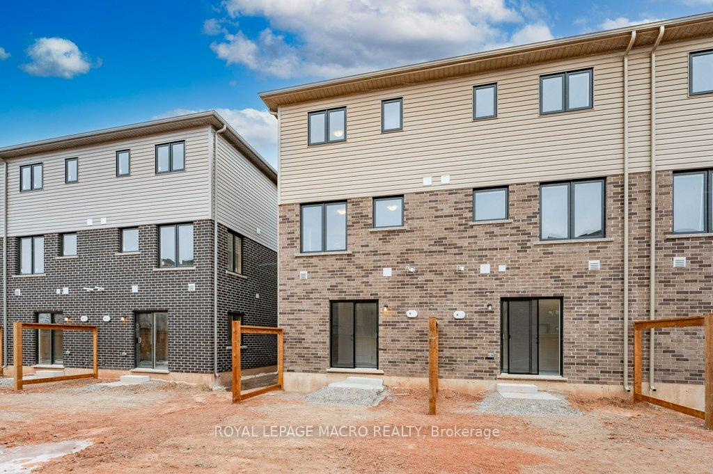 Photo 32 of 11B Bingham Road, Hamilton, McQuesten — HOMEH