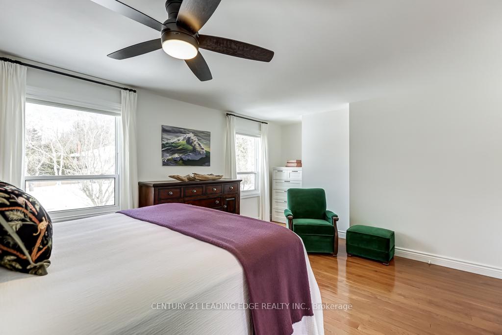 Photo 17 of 36 Walkerton Drive, Markham, Bullock — HOMEH