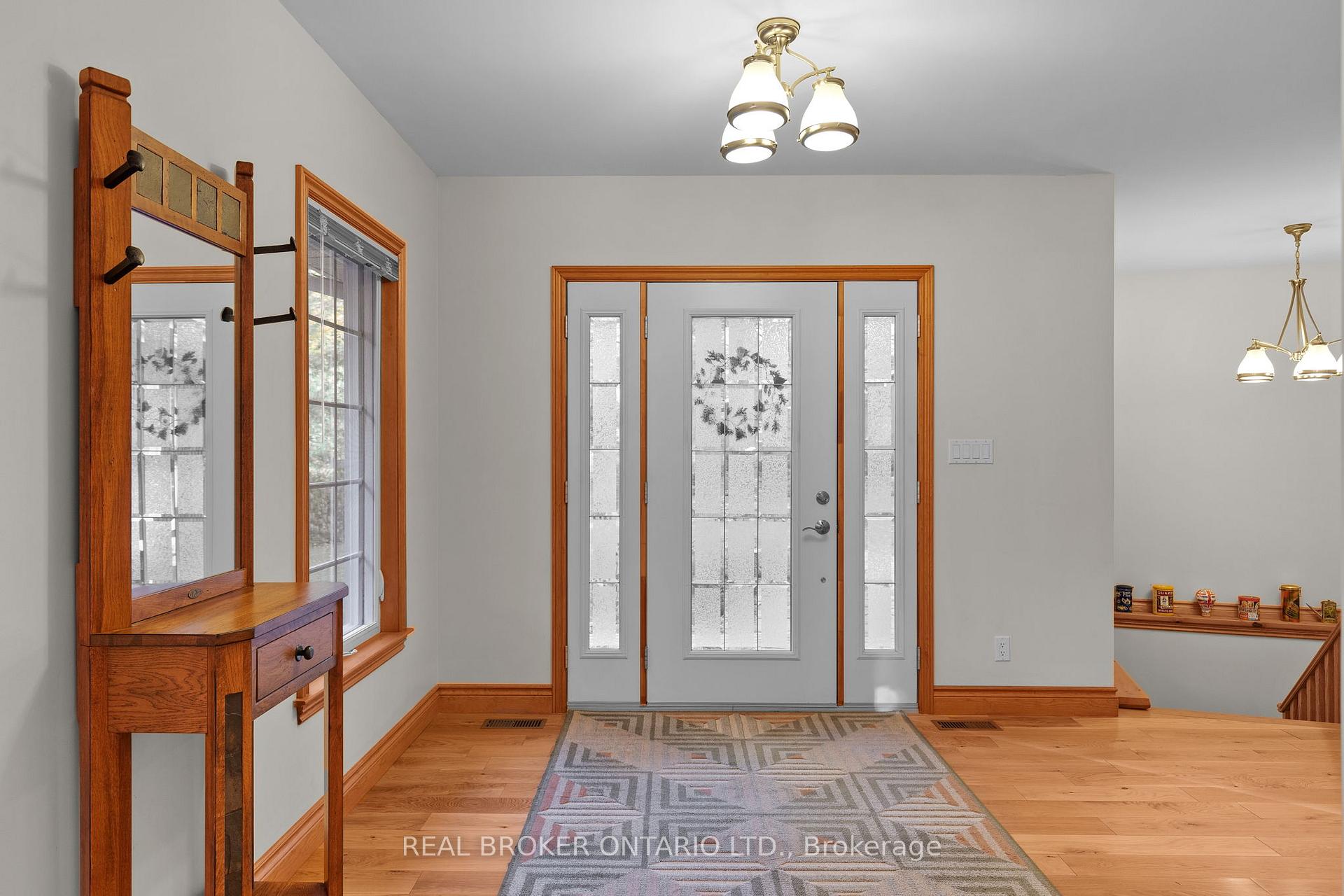 Photo 10 of 1093 Laidlaw Avenue, Gravenhurst, Morrison — HOMEH