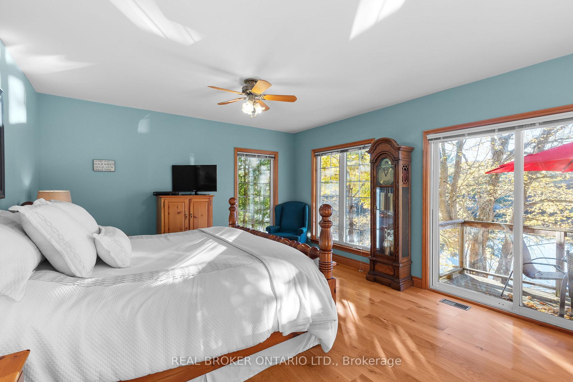 Photo 16 of 1093 Laidlaw Avenue, Gravenhurst, Morrison — HOMEH