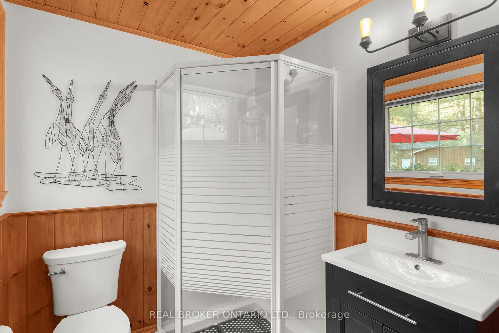 Photo 21 of 1093 Laidlaw Avenue, Gravenhurst, Morrison — HOMEH