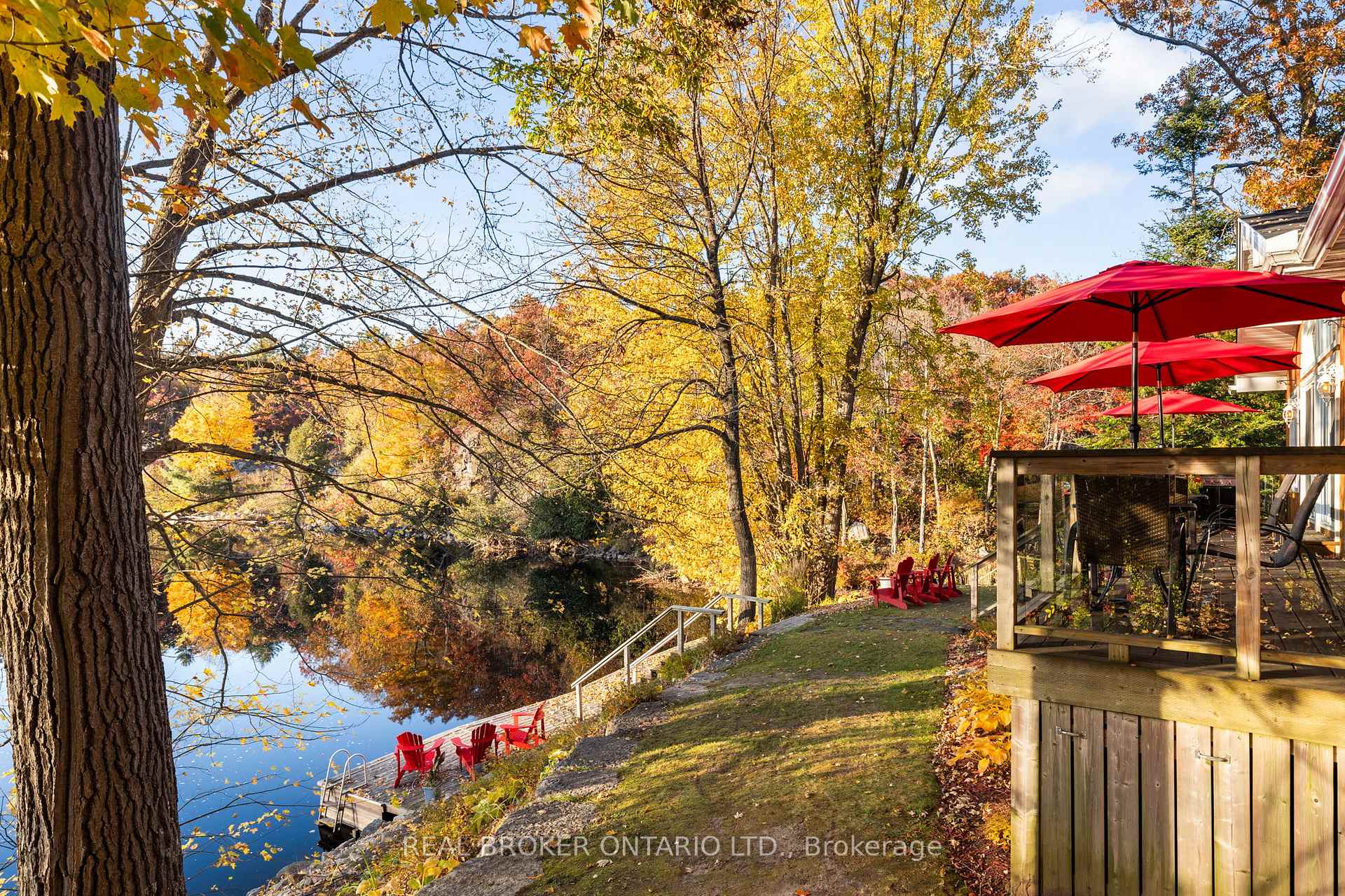 Photo 32 of 1093 Laidlaw Avenue, Gravenhurst, Morrison — HOMEH