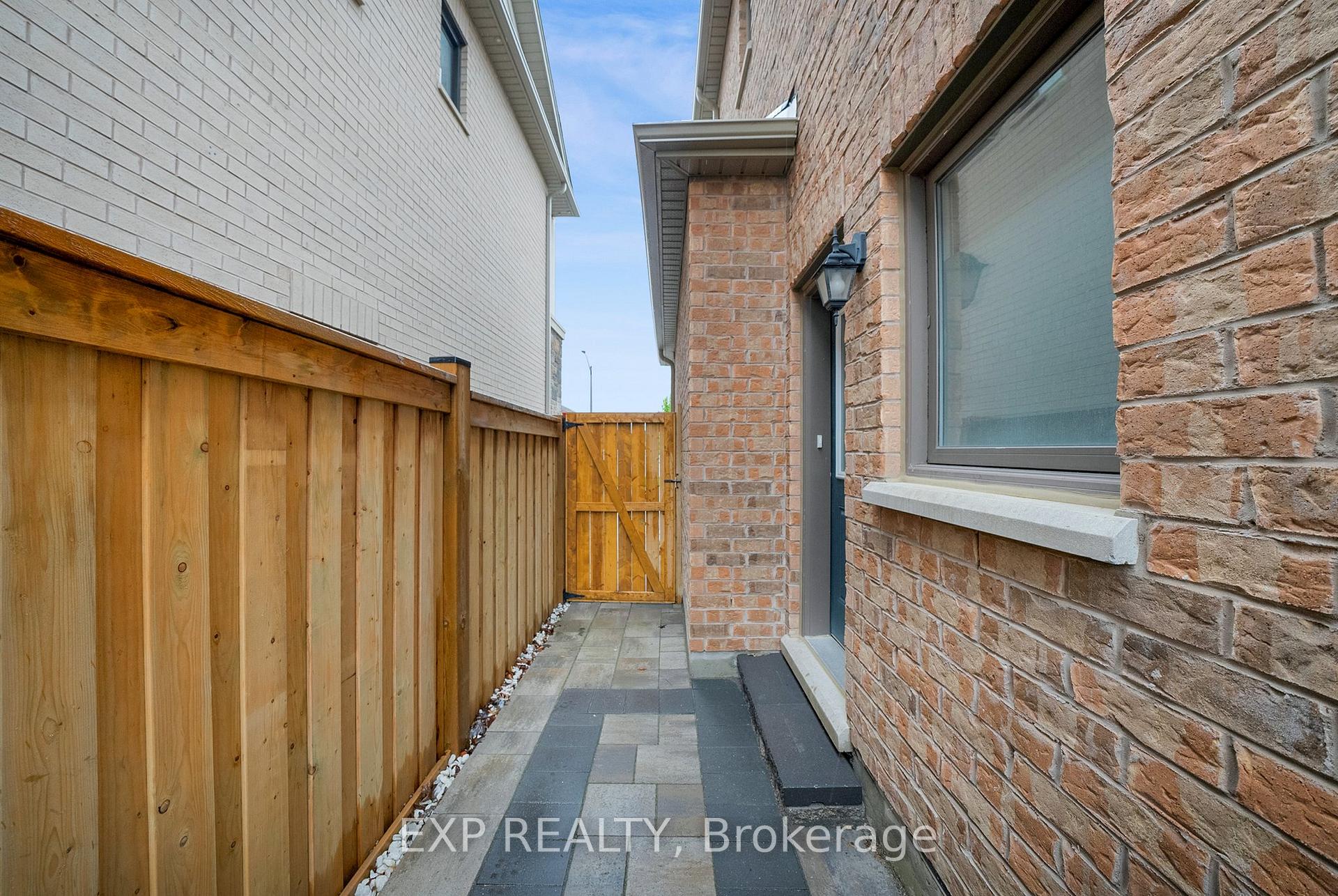 Photo 22 of 95 Maskell Crescent, Whitby, Rural Whitby — HOMEH