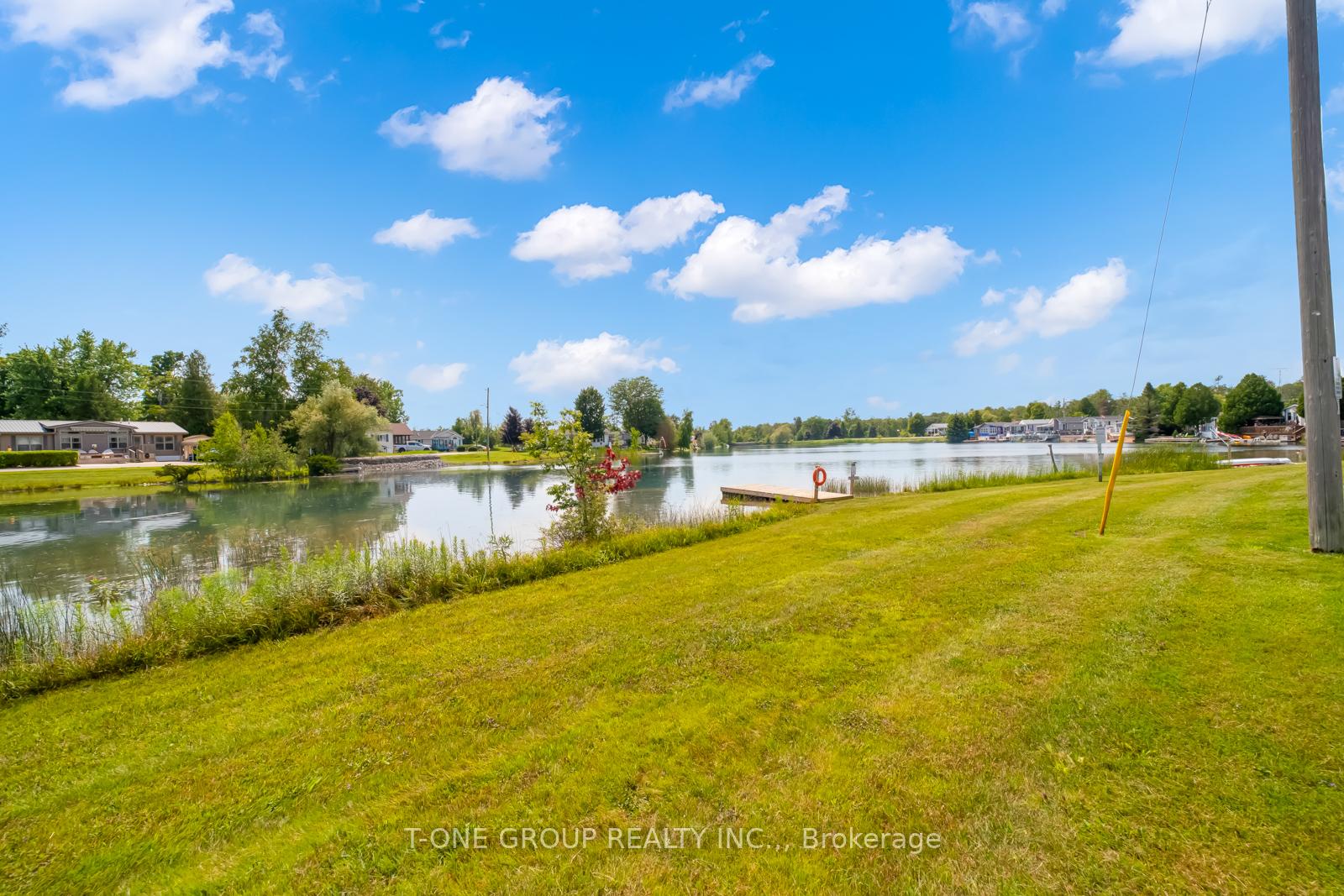 Photo 20 of 6 Golden Pond Road, Puslinch, Rural Puslinch East — HOMEH