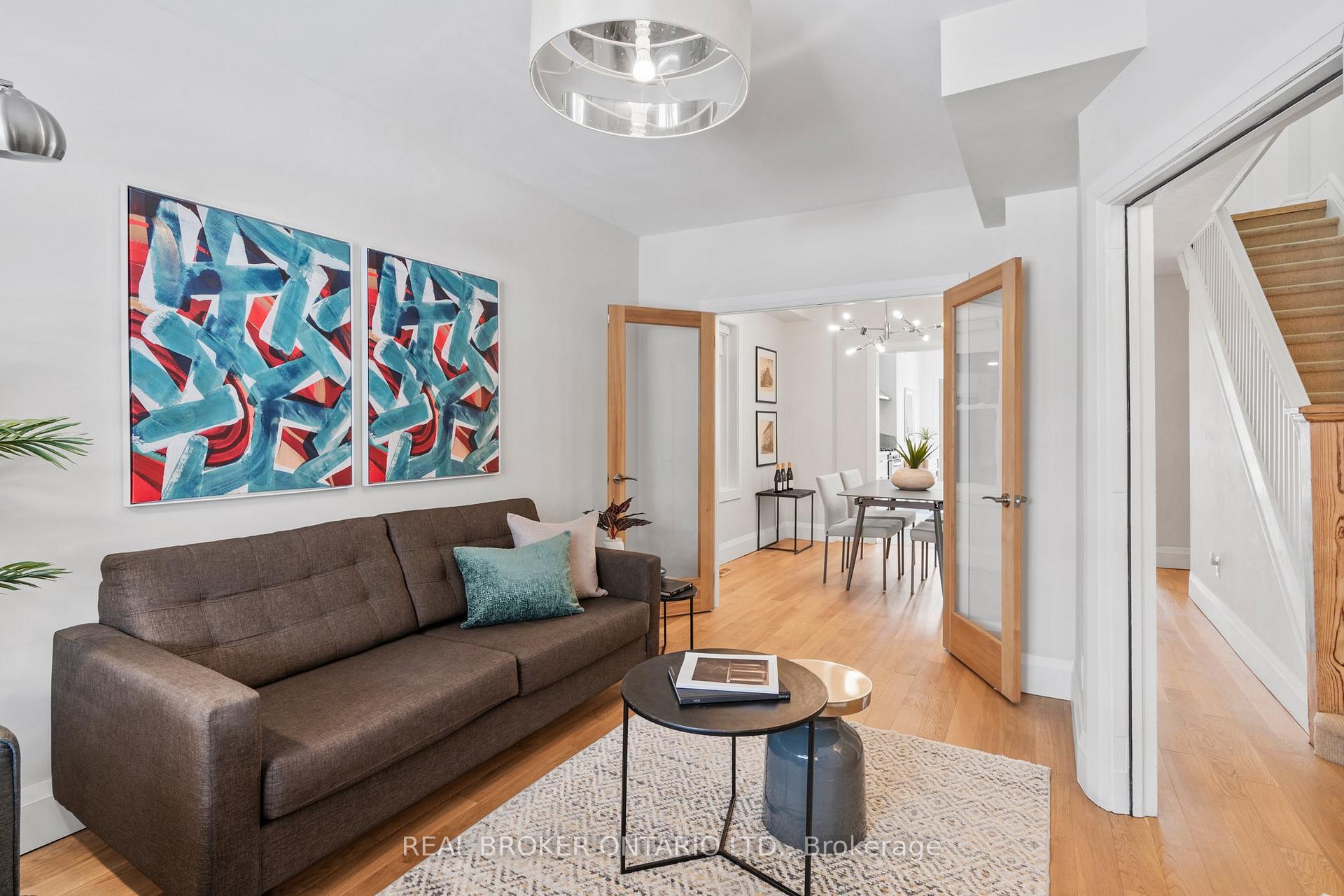 Photo 13 of 32 Monarch Park Avenue, Toronto, Greenwood-Coxwell — HOMEH