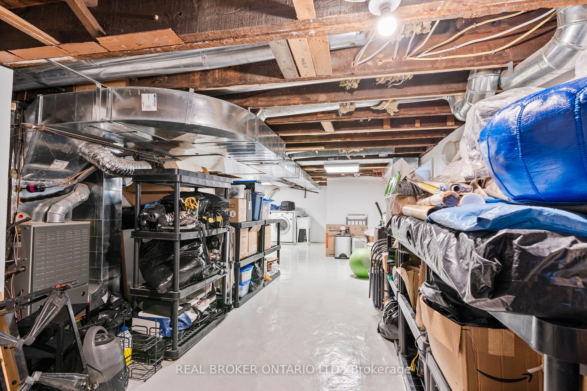 Photo 21 of 32 Monarch Park Avenue, Toronto, Greenwood-Coxwell — HOMEH