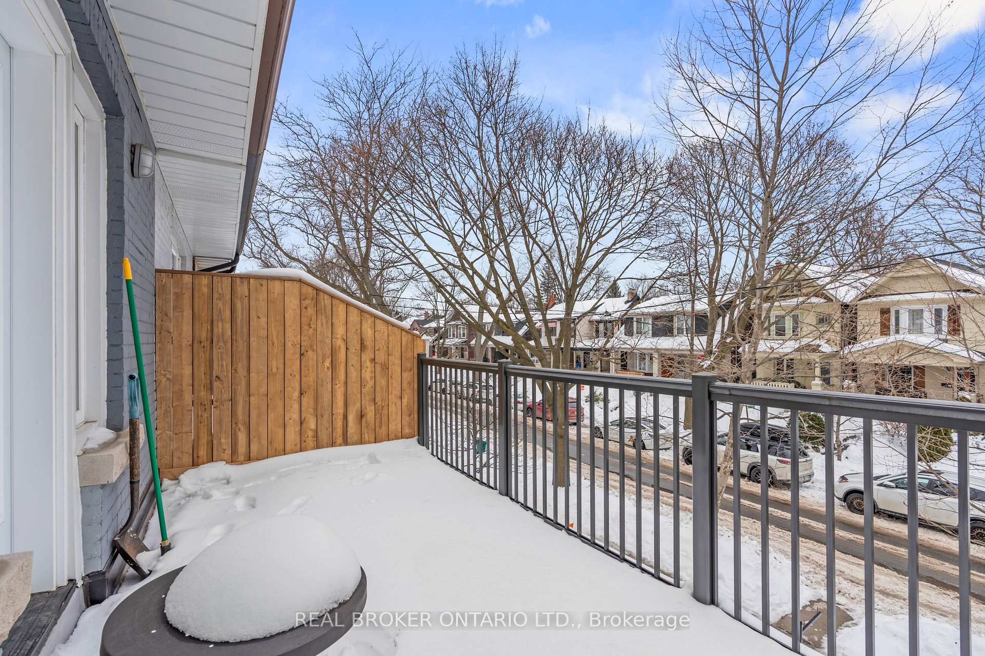 Photo 37 of 32 Monarch Park Avenue, Toronto, Greenwood-Coxwell — HOMEH