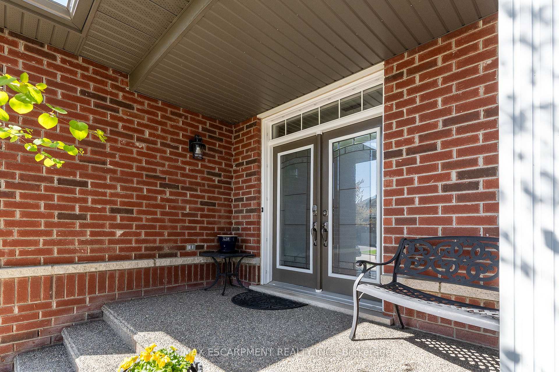 Photo 32 of 537 Valridge Drive, Hamilton, Parkview — HOMEH