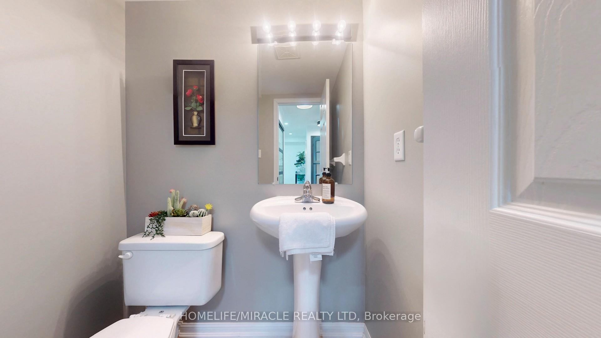 Photo 22 of 39 Eldad Drive, Clarington, Bowmanville — HOMEH