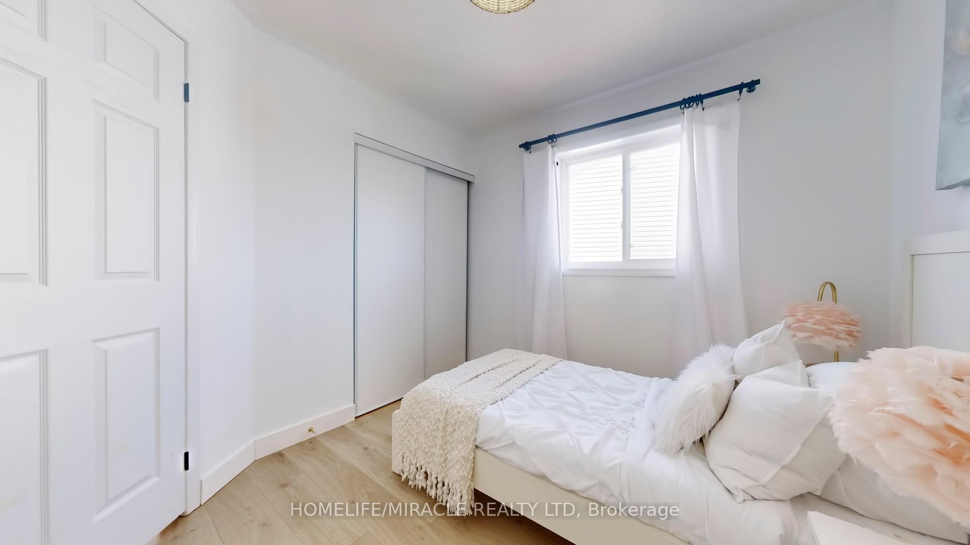 Photo 28 of 39 Eldad Drive, Clarington, Bowmanville — HOMEH