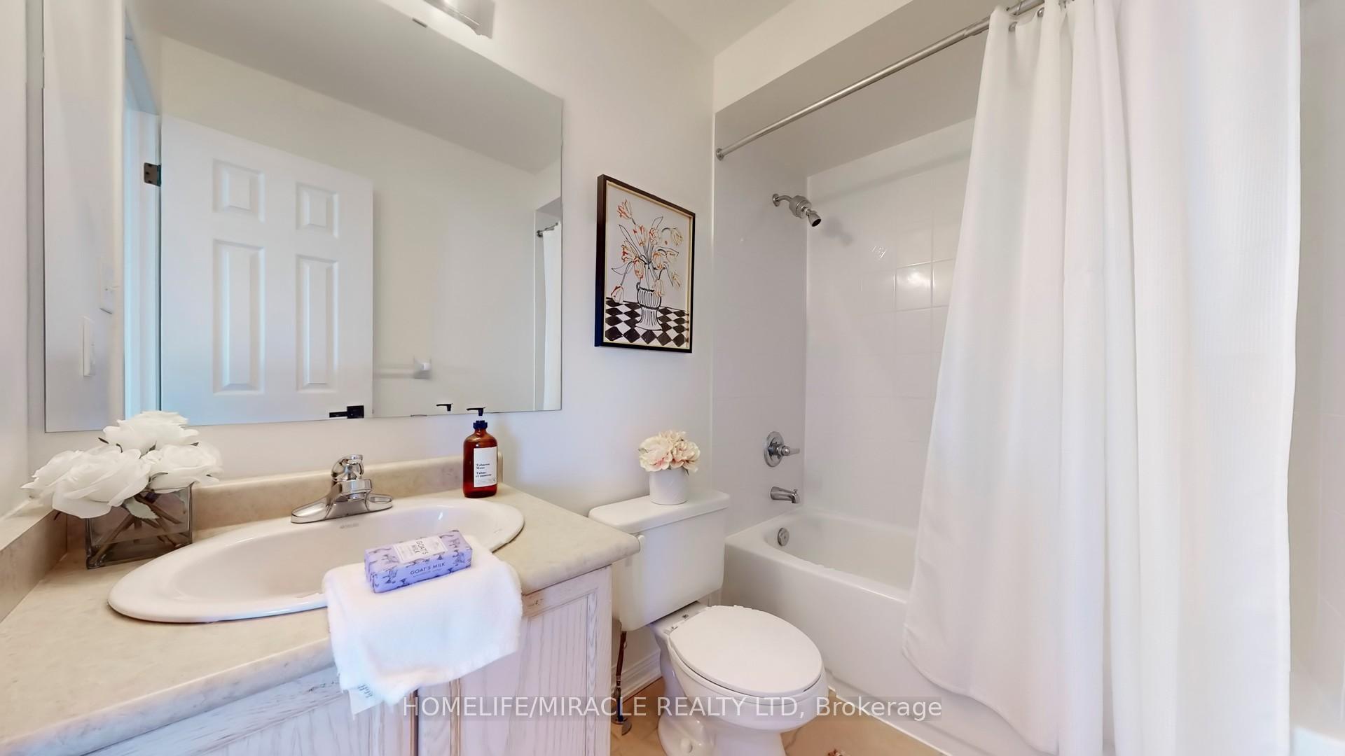 Photo 29 of 39 Eldad Drive, Clarington, Bowmanville — HOMEH