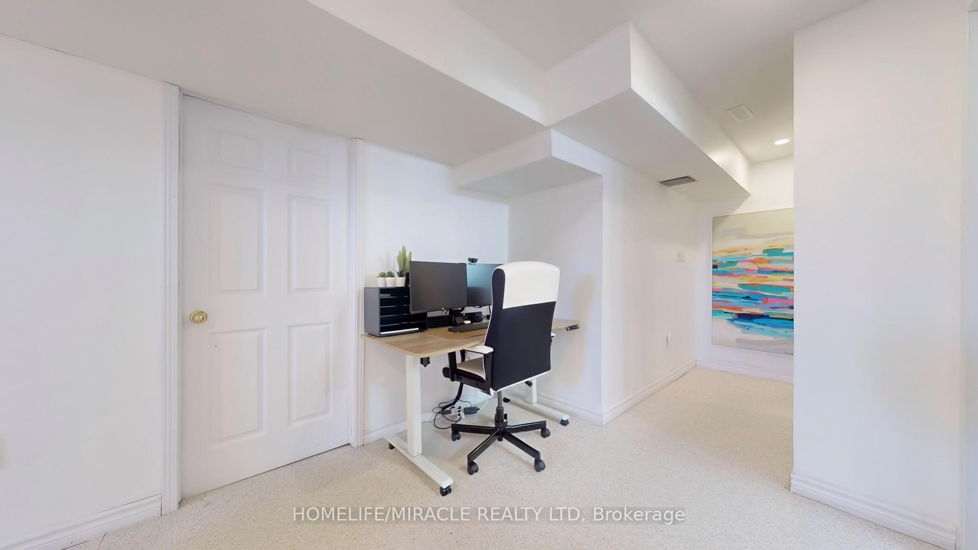 Photo 38 of 39 Eldad Drive, Clarington, Bowmanville — HOMEH