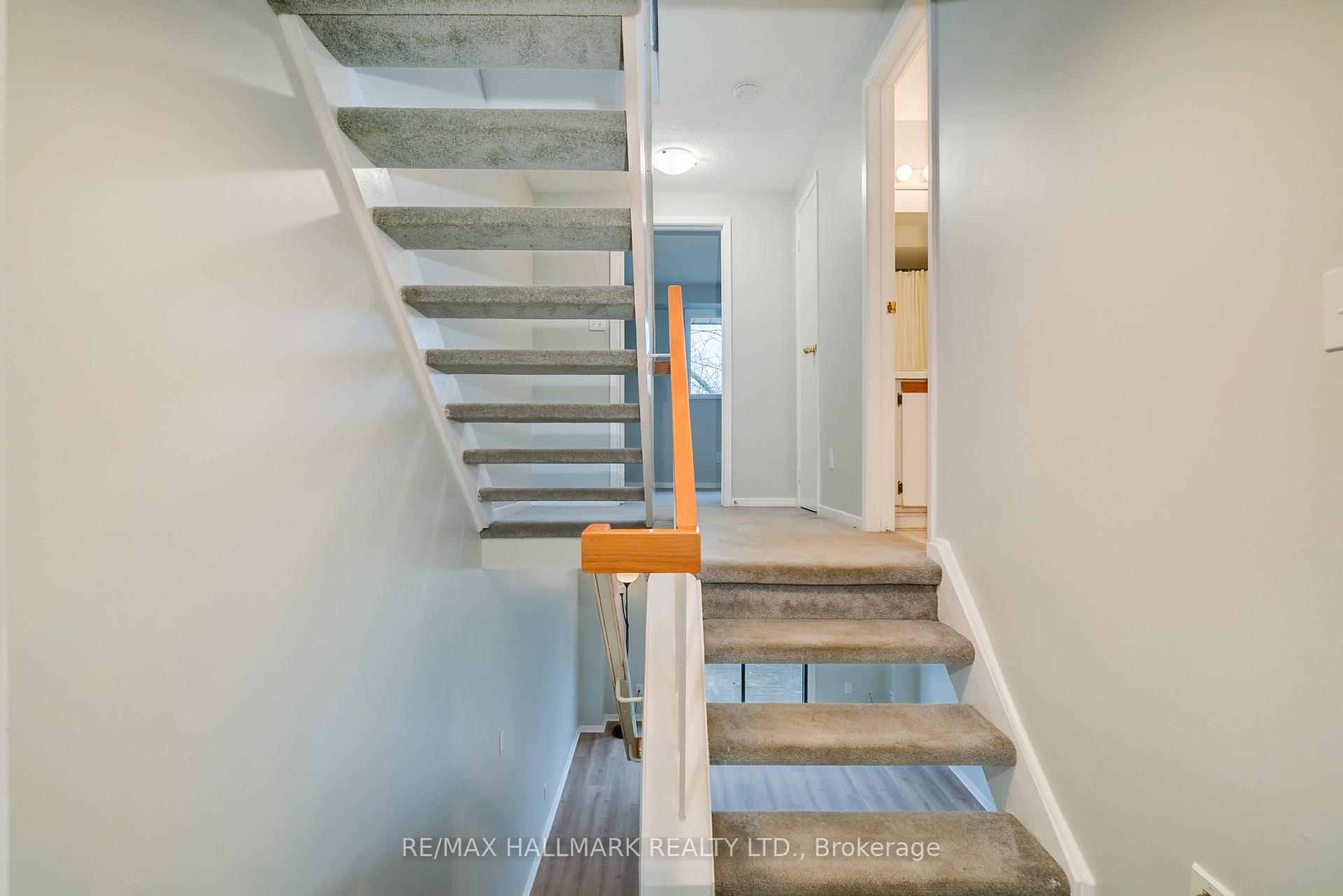 Photo 19 of 108 Torbrick Road, Toronto, Greenwood-Coxwell — HOMEH