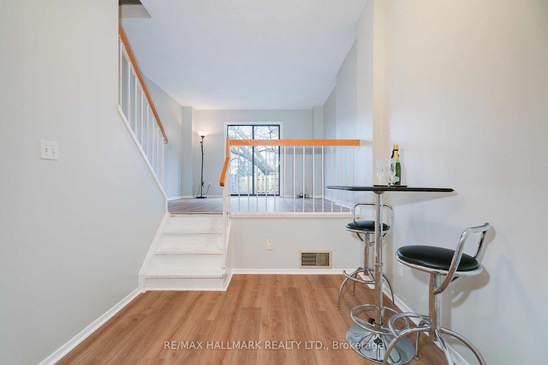 Photo 10 of 108 Torbrick Road, Toronto, Greenwood-Coxwell — HOMEH