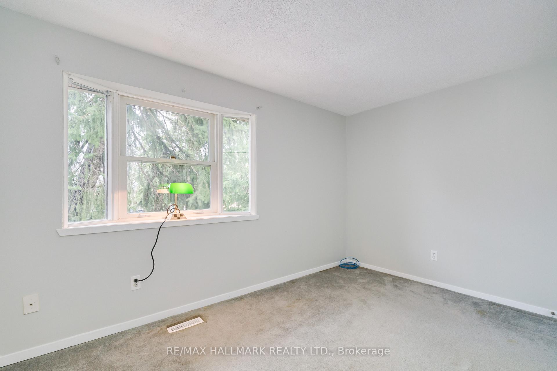 Photo 22 of 108 Torbrick Road, Toronto, Greenwood-Coxwell — HOMEH