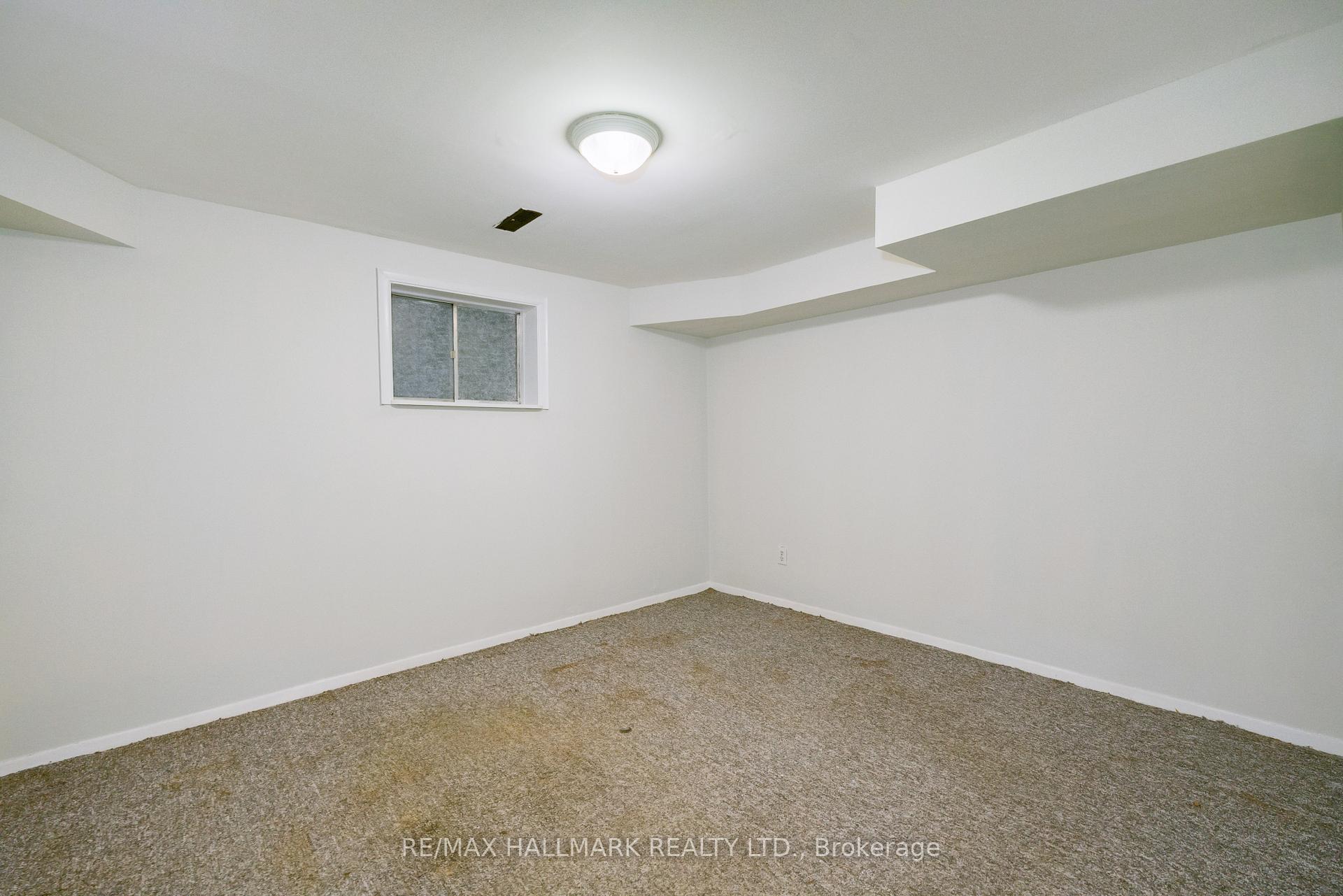 Photo 26 of 108 Torbrick Road, Toronto, Greenwood-Coxwell — HOMEH