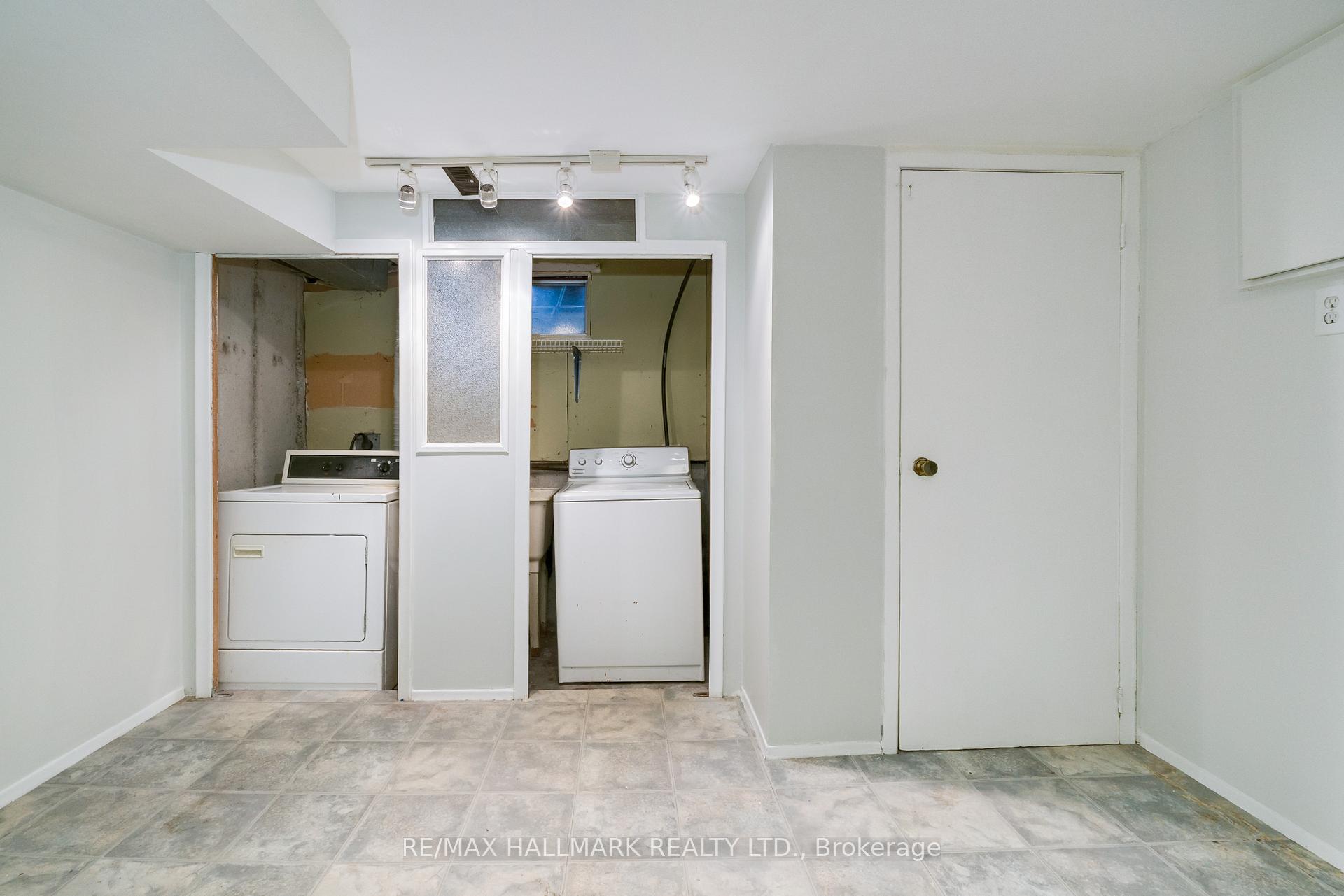 Photo 30 of 108 Torbrick Road, Toronto, Greenwood-Coxwell — HOMEH