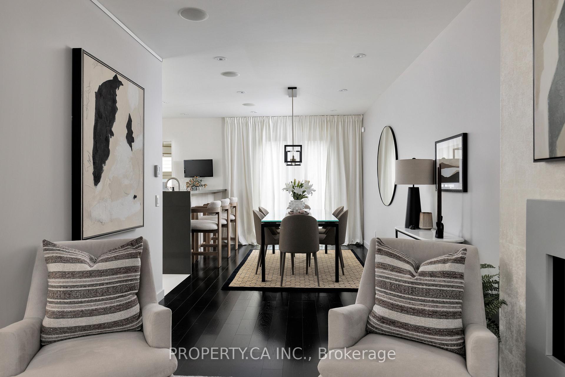 Photo 3 of 18 Belle Ayre Boulevard, Toronto, Mount Pleasant East — HOMEH