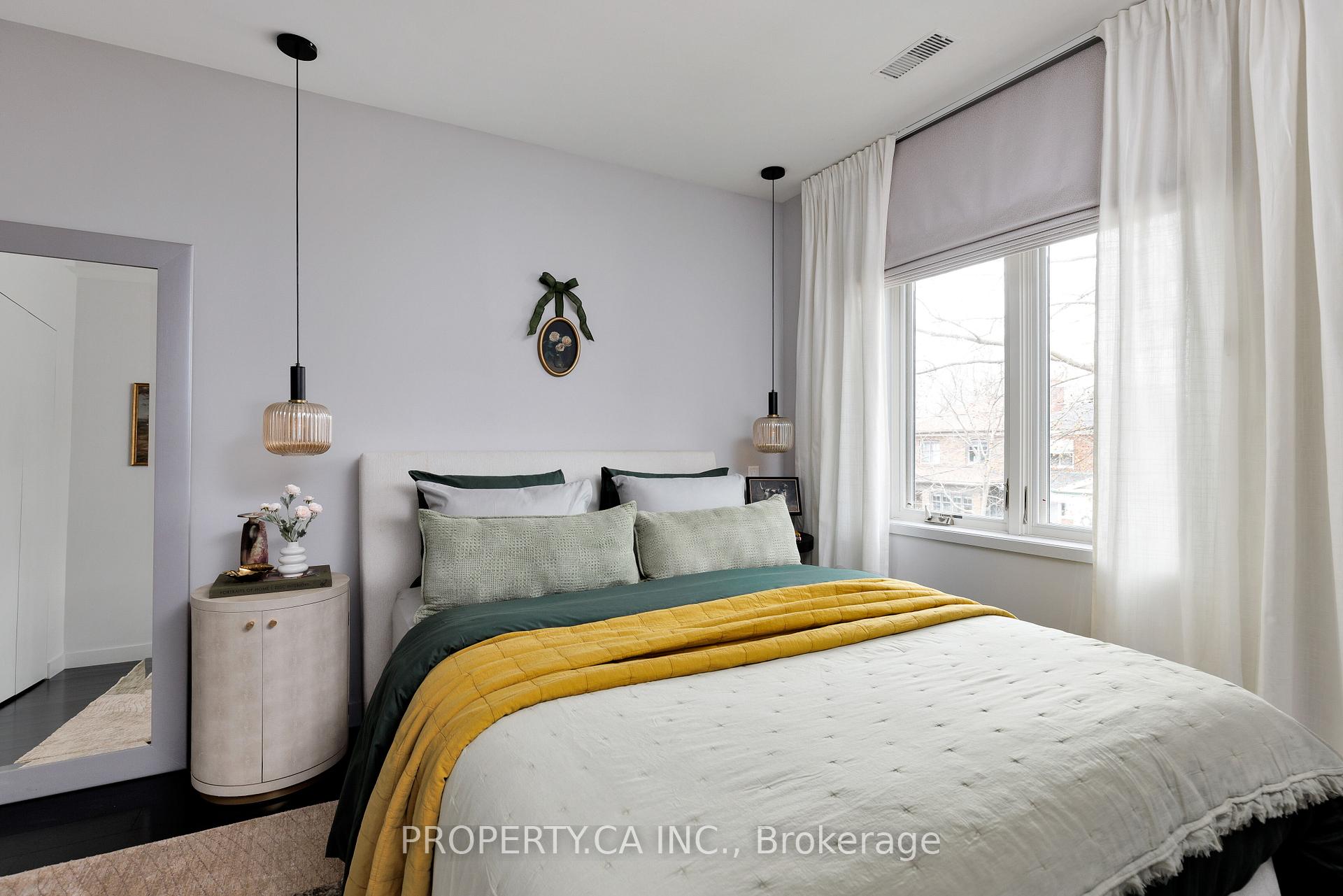 Photo 15 of 18 Belle Ayre Boulevard, Toronto, Mount Pleasant East — HOMEH