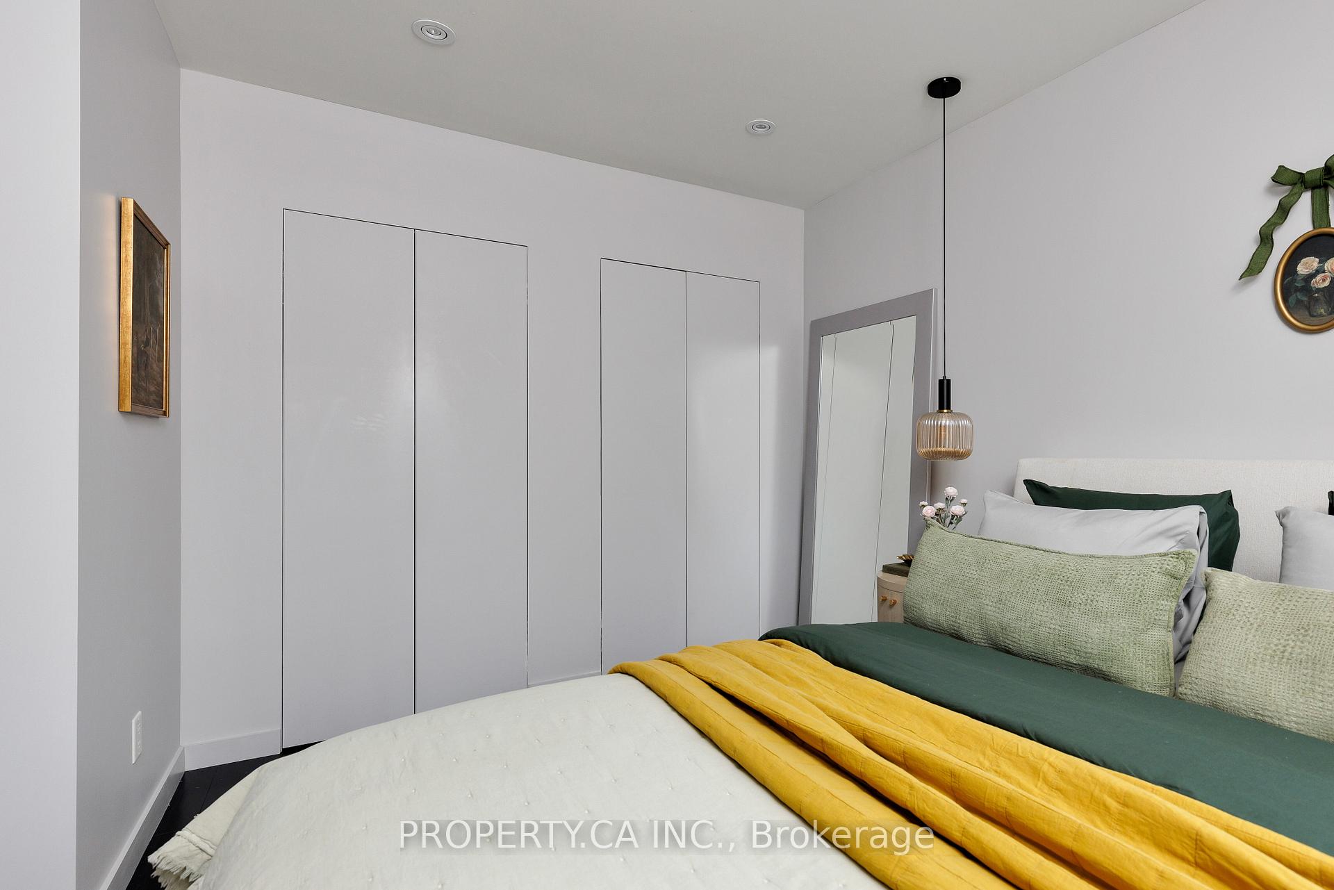Photo 16 of 18 Belle Ayre Boulevard, Toronto, Mount Pleasant East — HOMEH