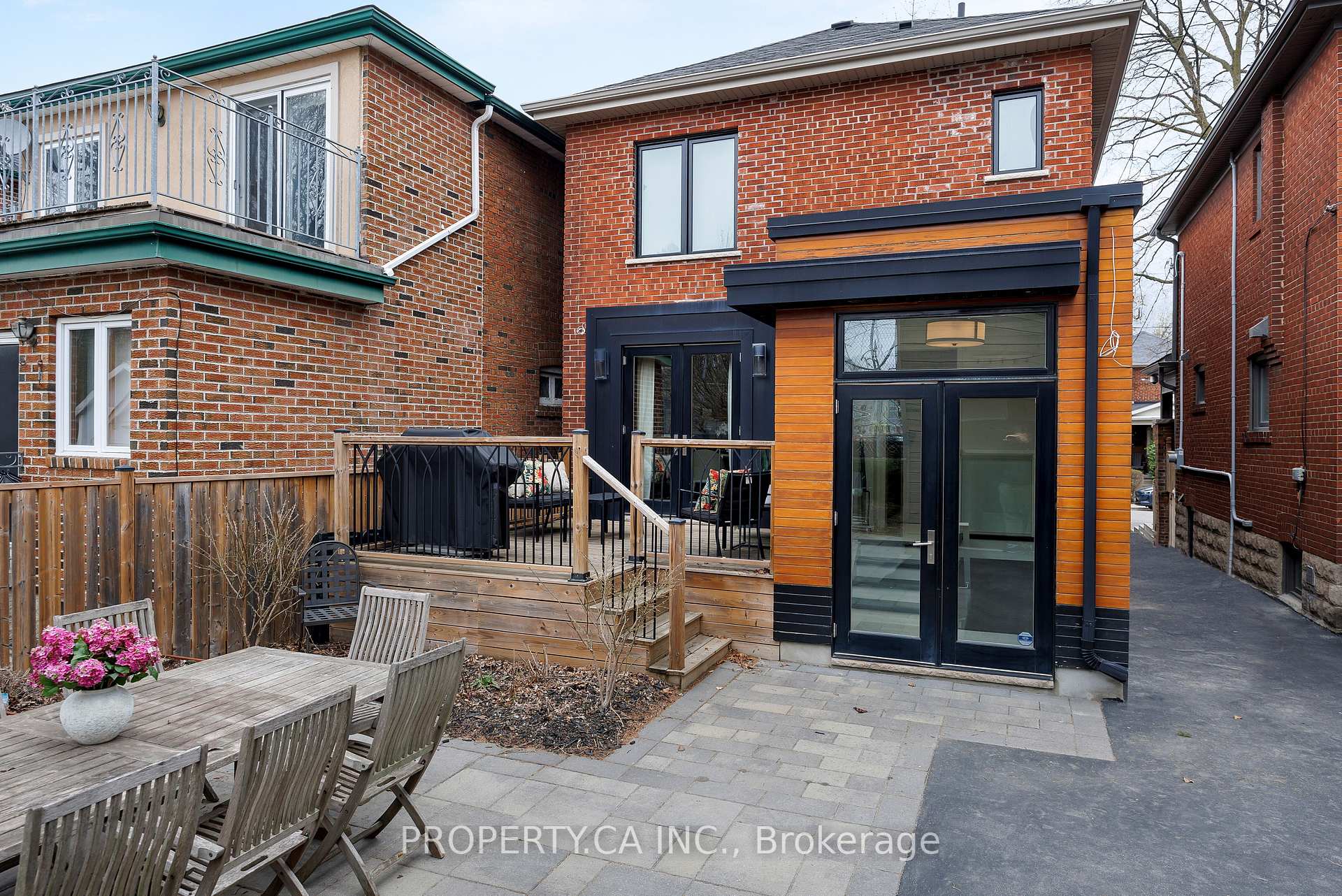 Photo 32 of 18 Belle Ayre Boulevard, Toronto, Mount Pleasant East — HOMEH