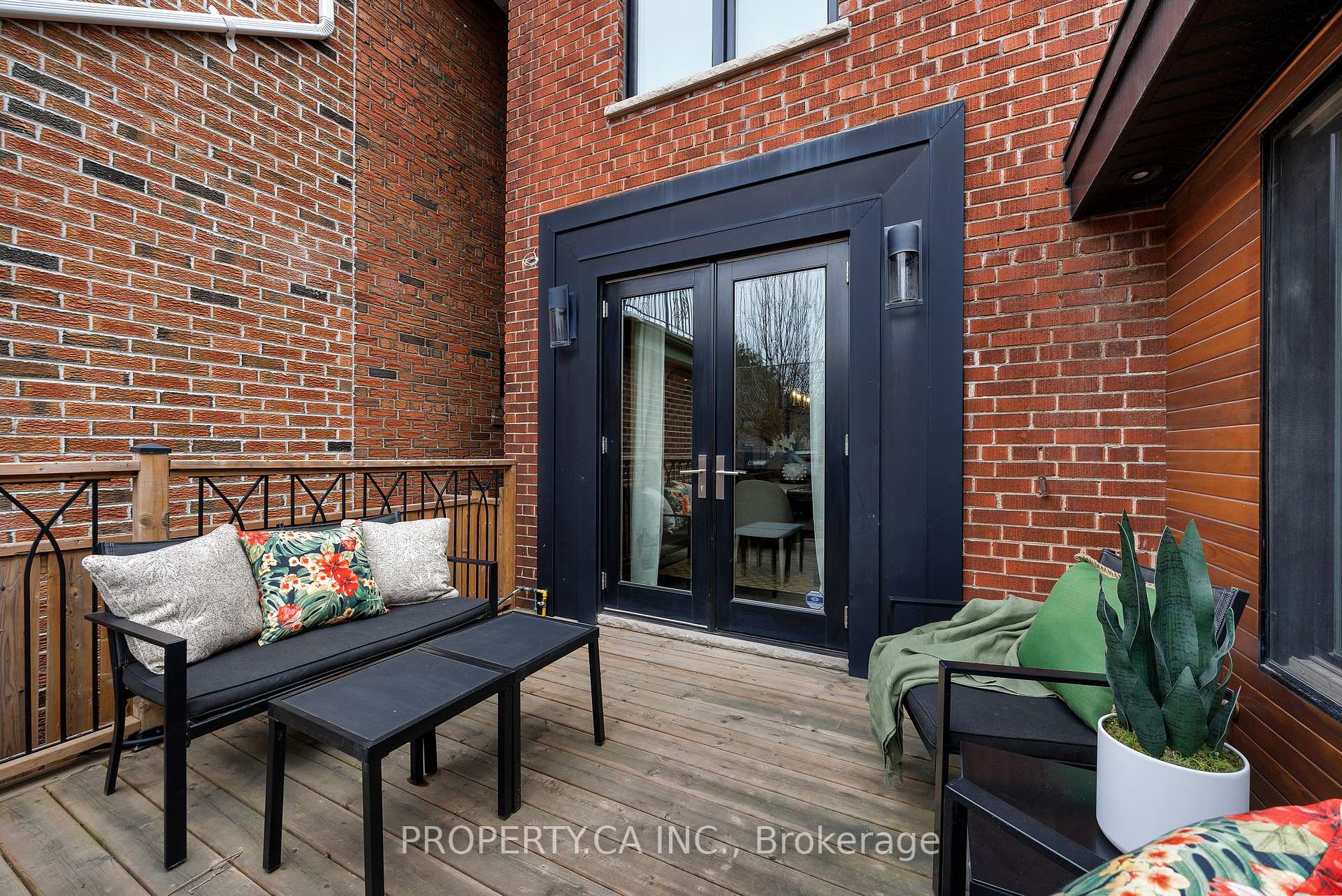 Photo 30 of 18 Belle Ayre Boulevard, Toronto, Mount Pleasant East — HOMEH