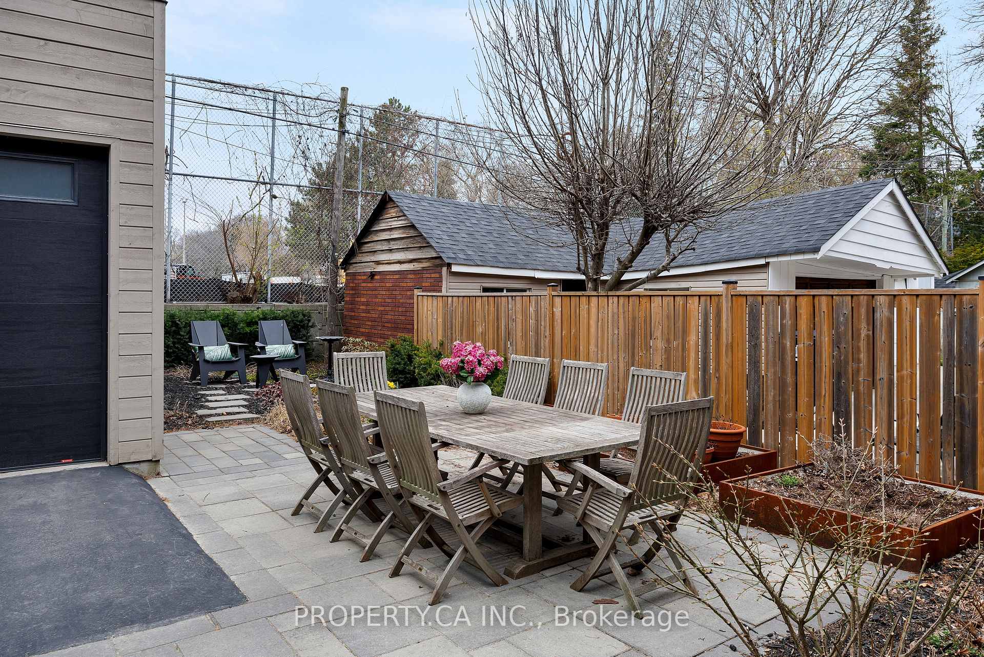 Photo 33 of 18 Belle Ayre Boulevard, Toronto, Mount Pleasant East — HOMEH