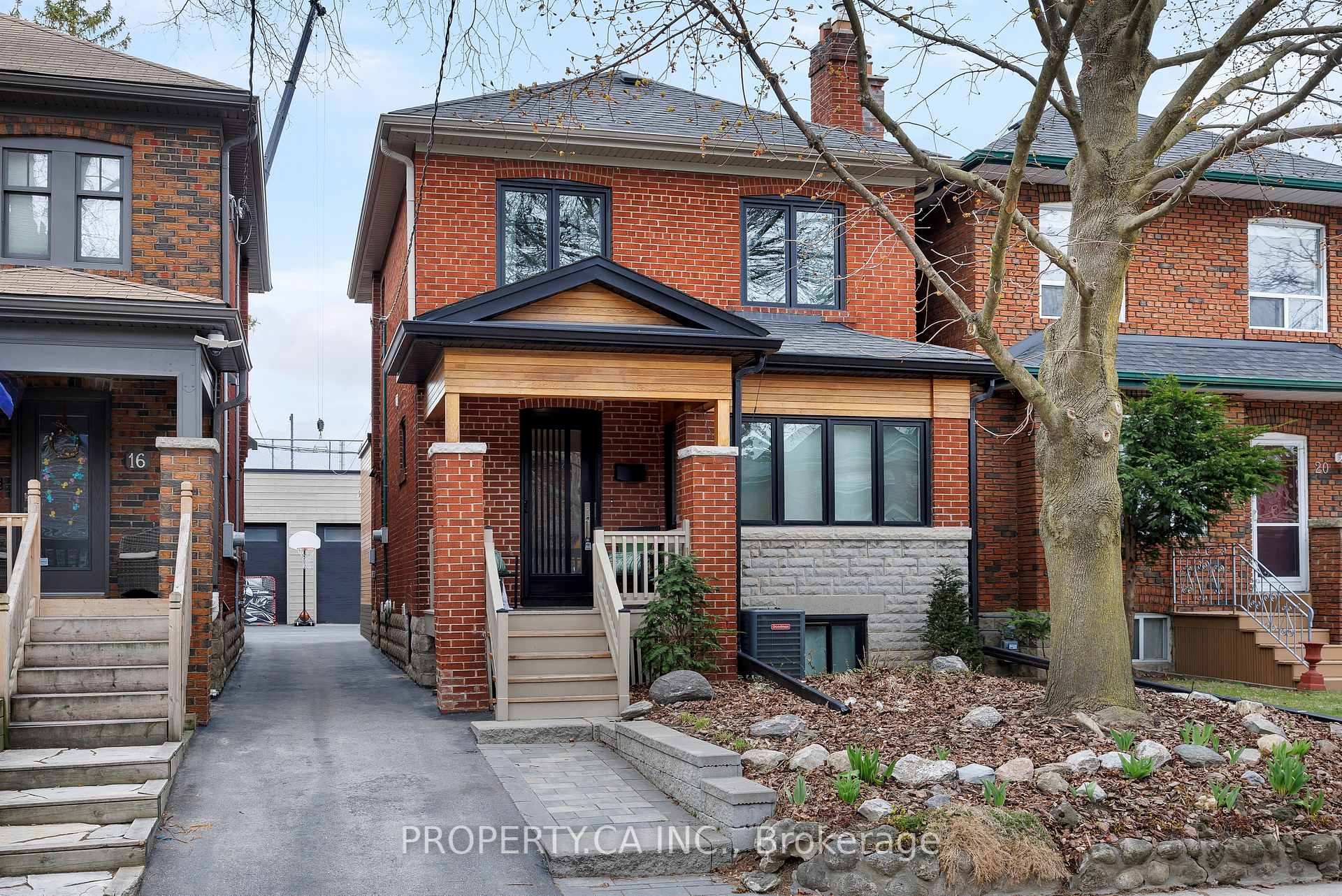 Photo 34 of 18 Belle Ayre Boulevard, Toronto, Mount Pleasant East — HOMEH