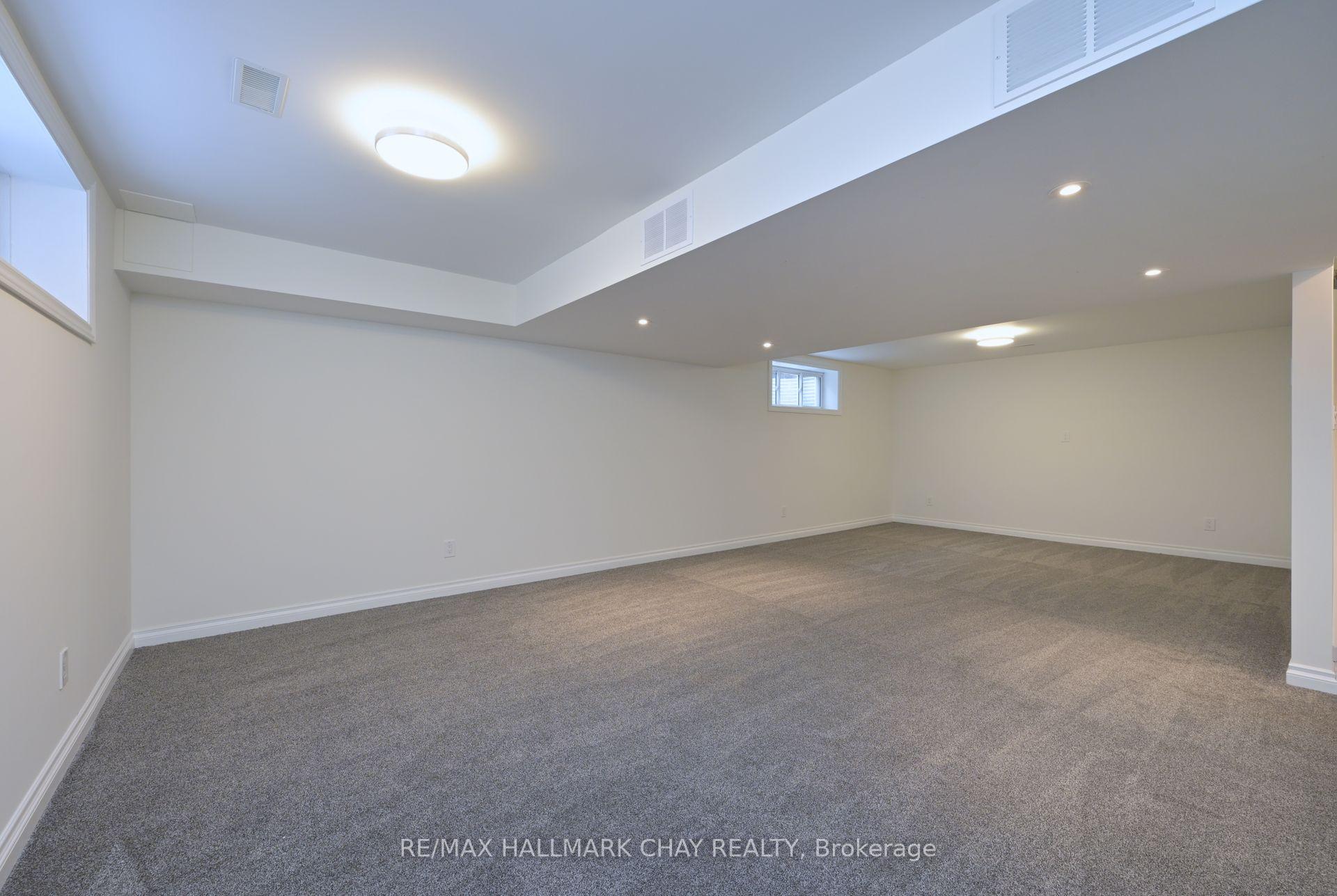 Photo 27 of 124 Gray Avenue, New Tecumseth, Alliston — HOMEH