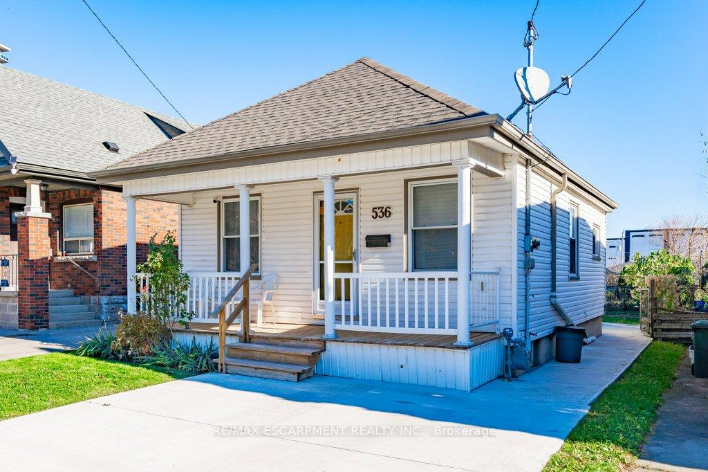 Photo 2 of 536 John Street N, Hamilton, North End — HOMEH